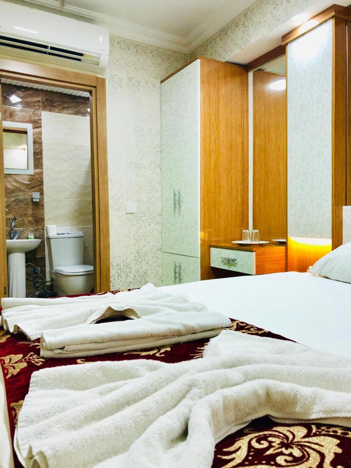 Economy Double Room (Basement floor) photo 2