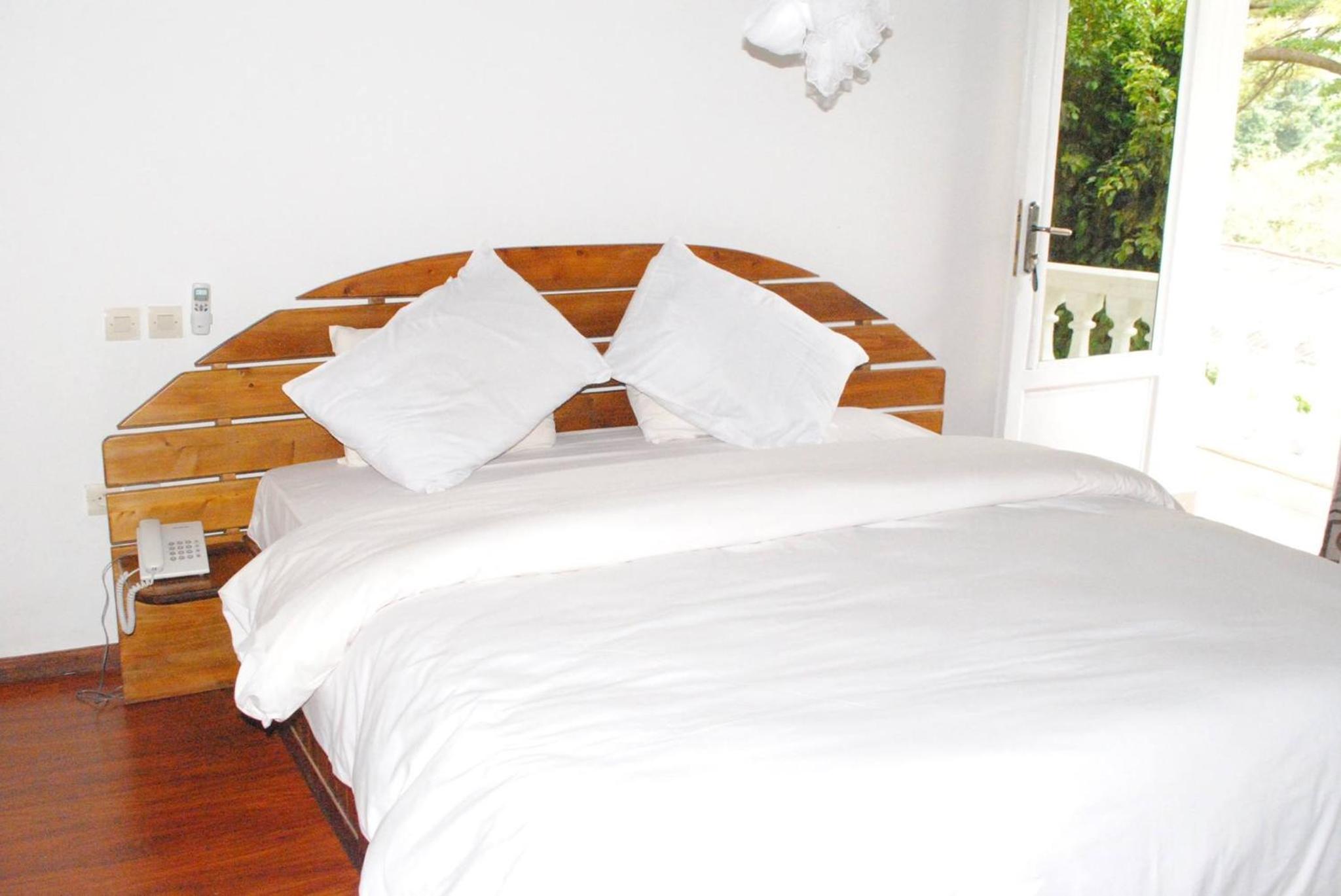 Suite with Garden View photo 1