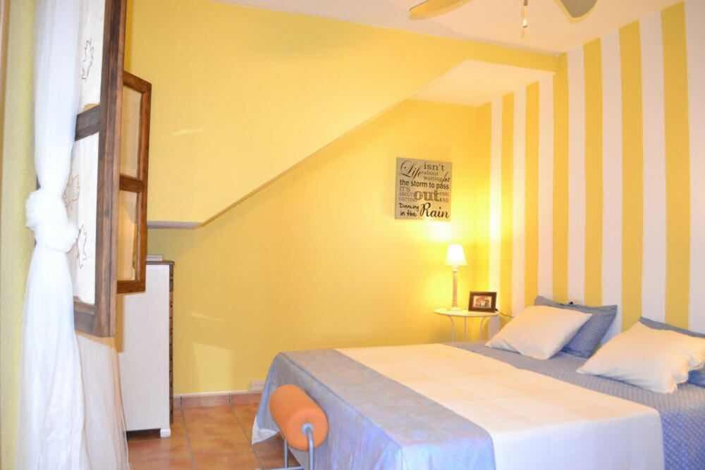 Two-Bedroom House - Photo 35