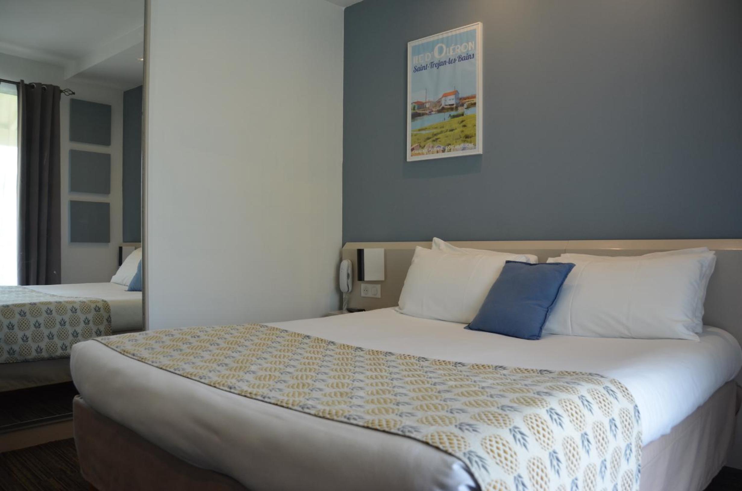 Double Room with Garden View and Parking View photo 1