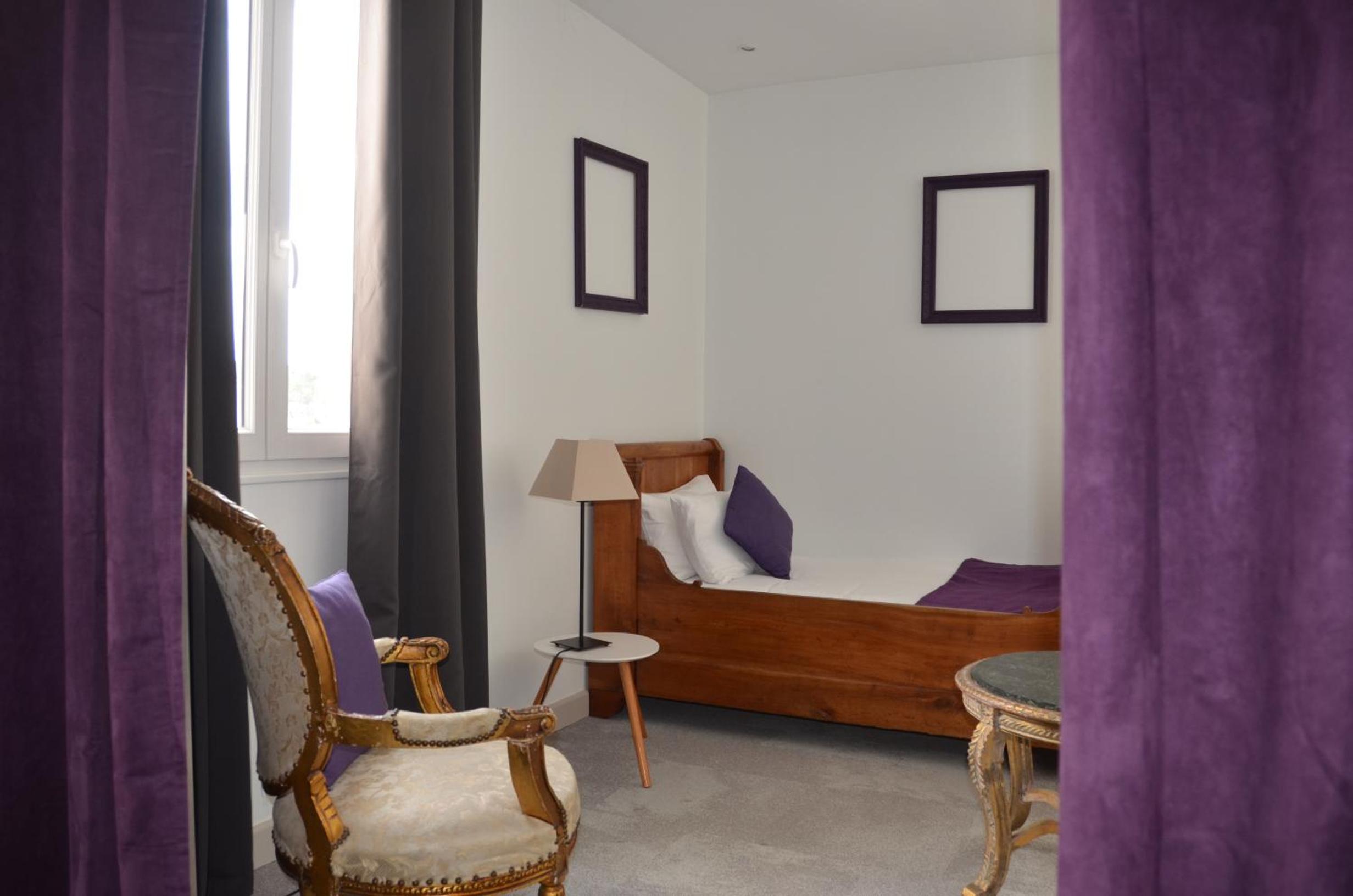 Junior Suite with Balcony photo 1