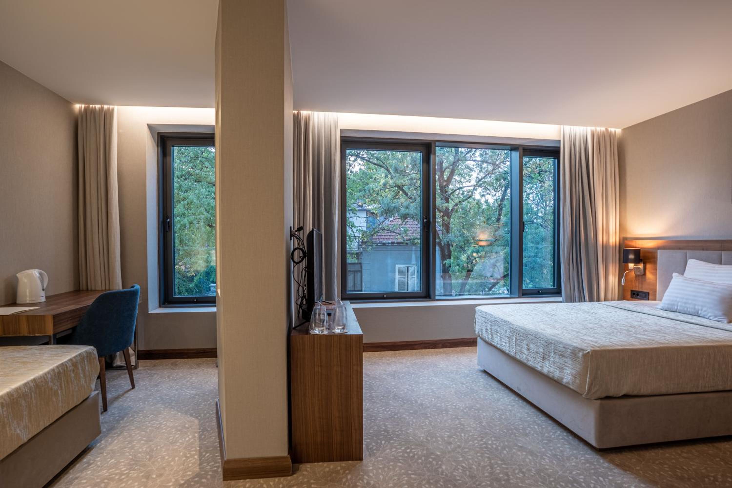 Twin Room - Photo 4