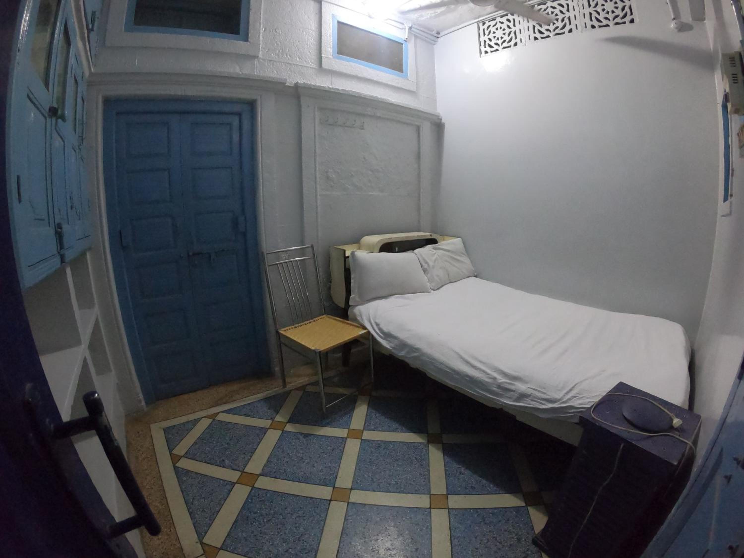 Budget Double Room - Photo 3