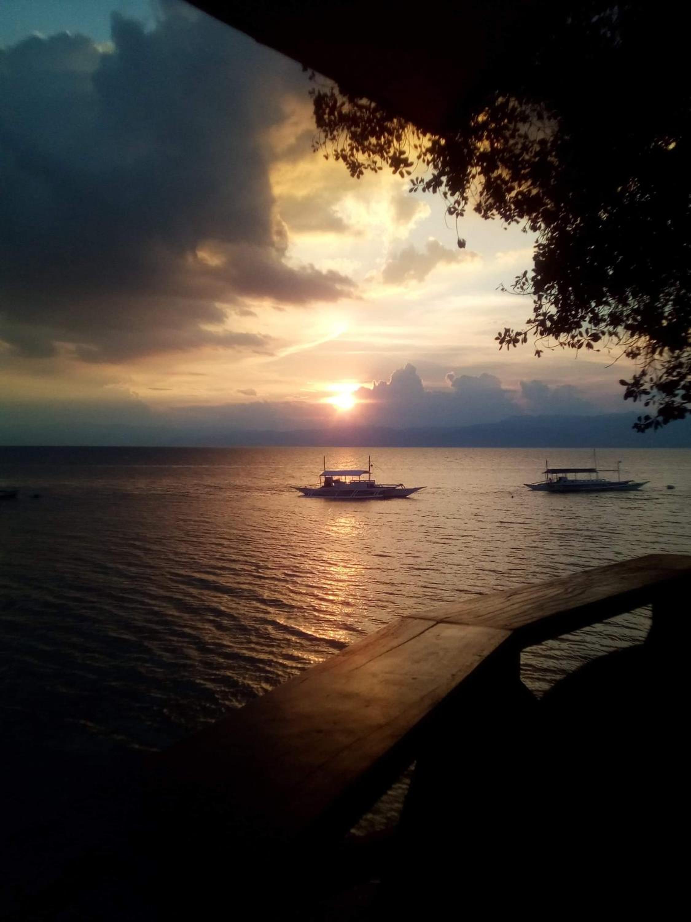 Bungalow - Water Front  - Photo 17