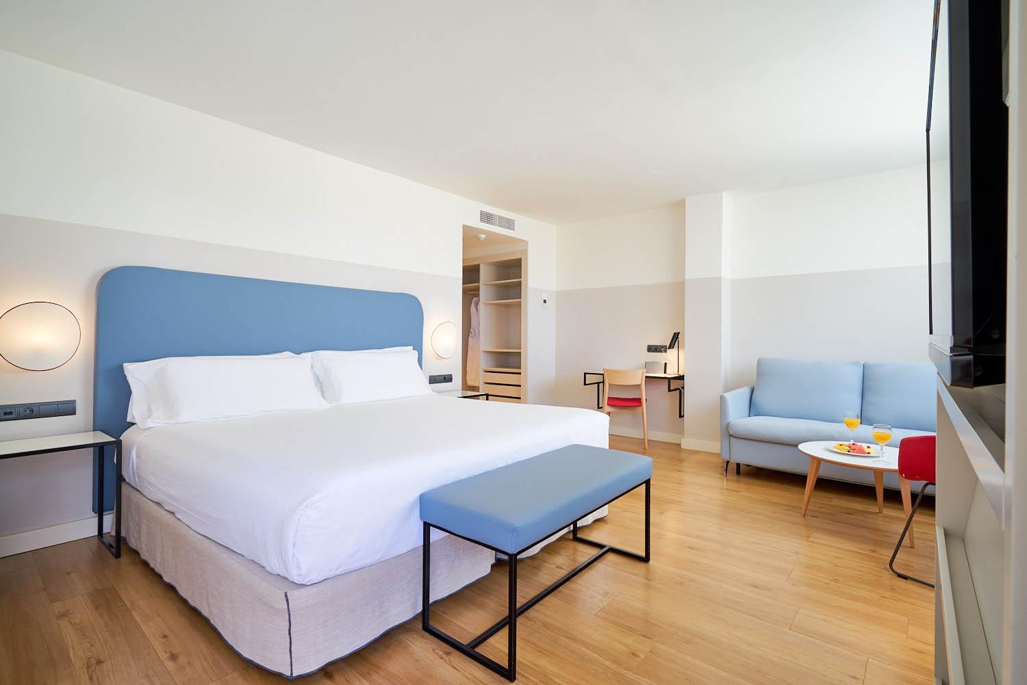 Suite Junior con Terraza y Bañera de Hidromasaje