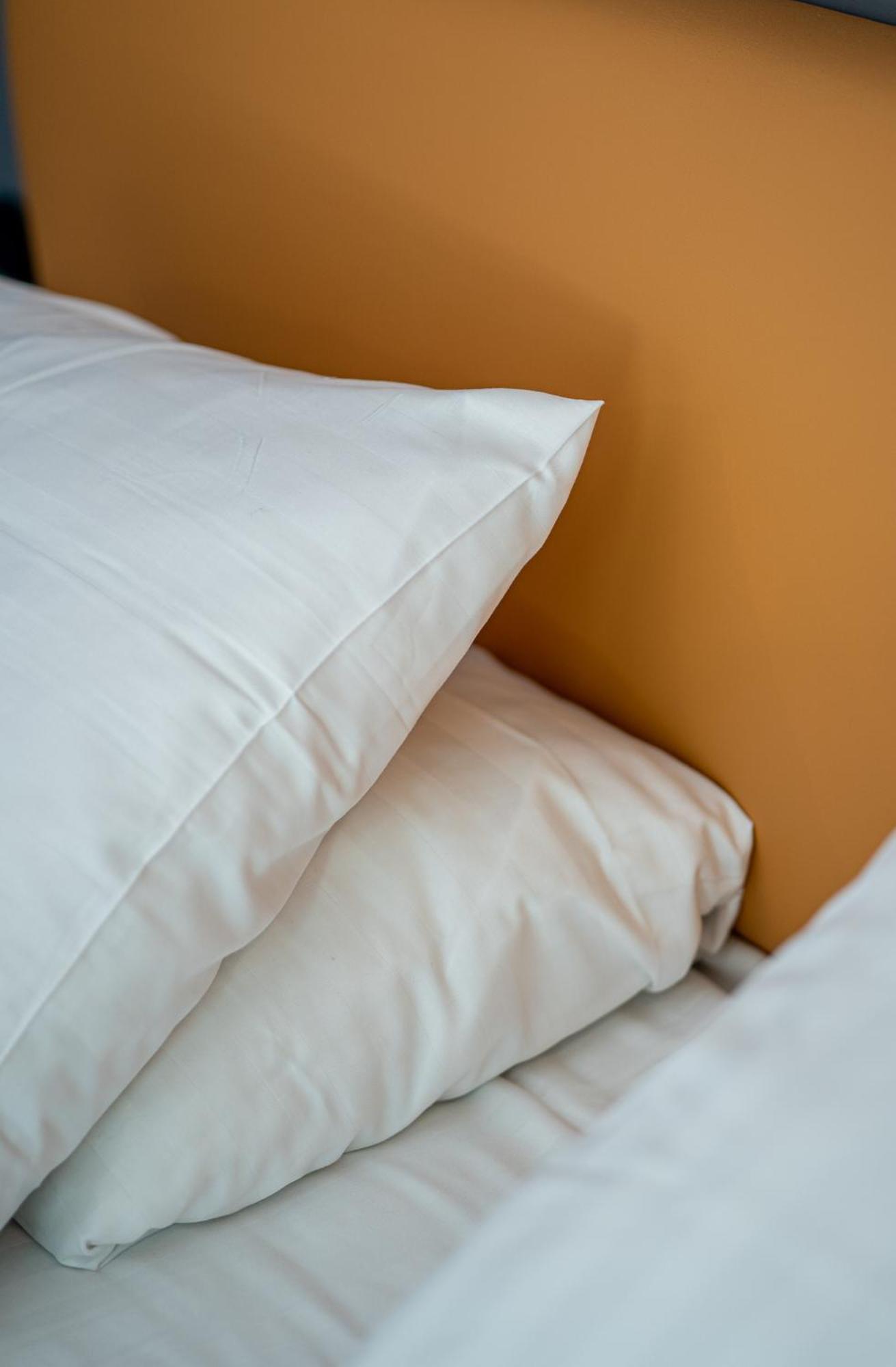 Twin Room - Photo 8