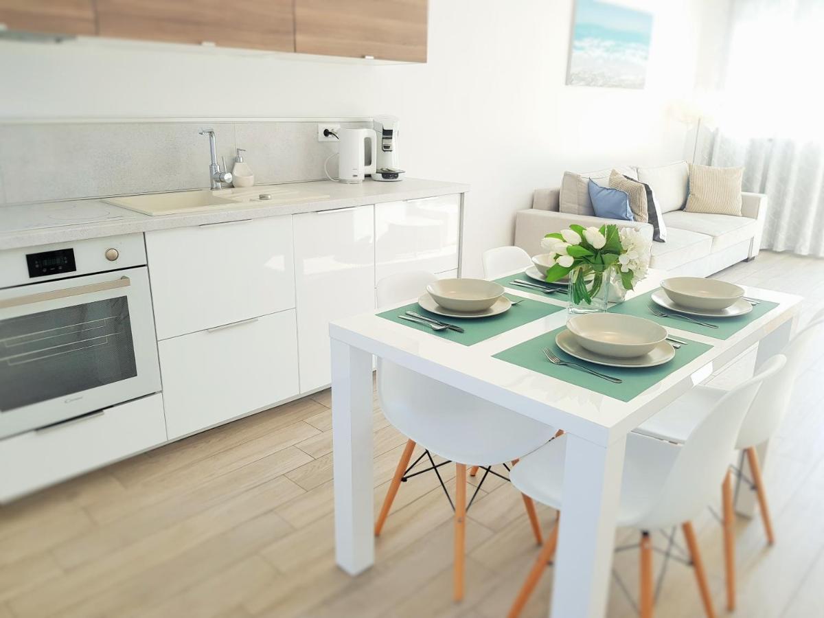 Two-Bedroom Apartment with Pool View - Ground Floor photo 2