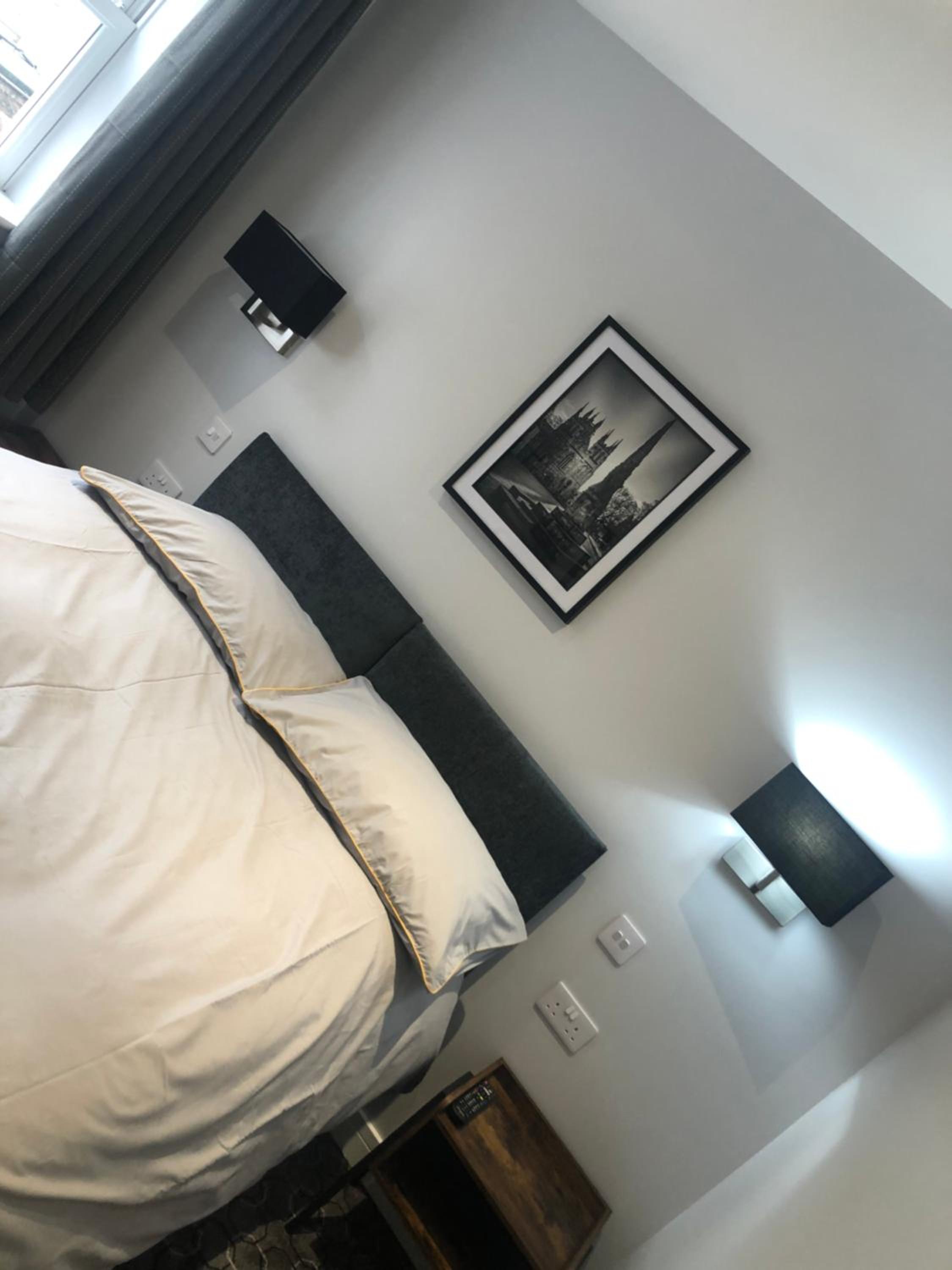 Standard Double Room - Photo 8