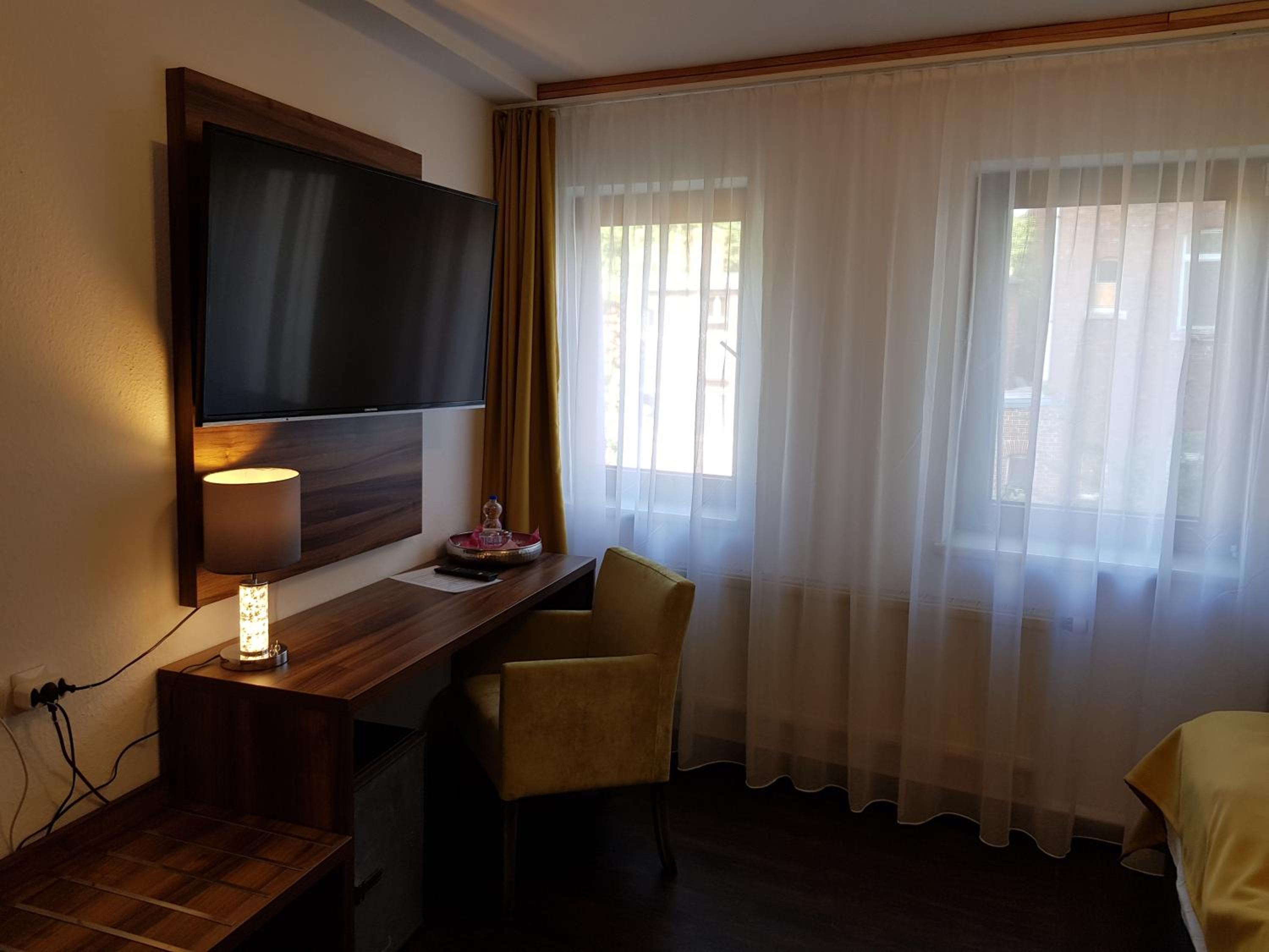 Suite with Terrace - Photo 7