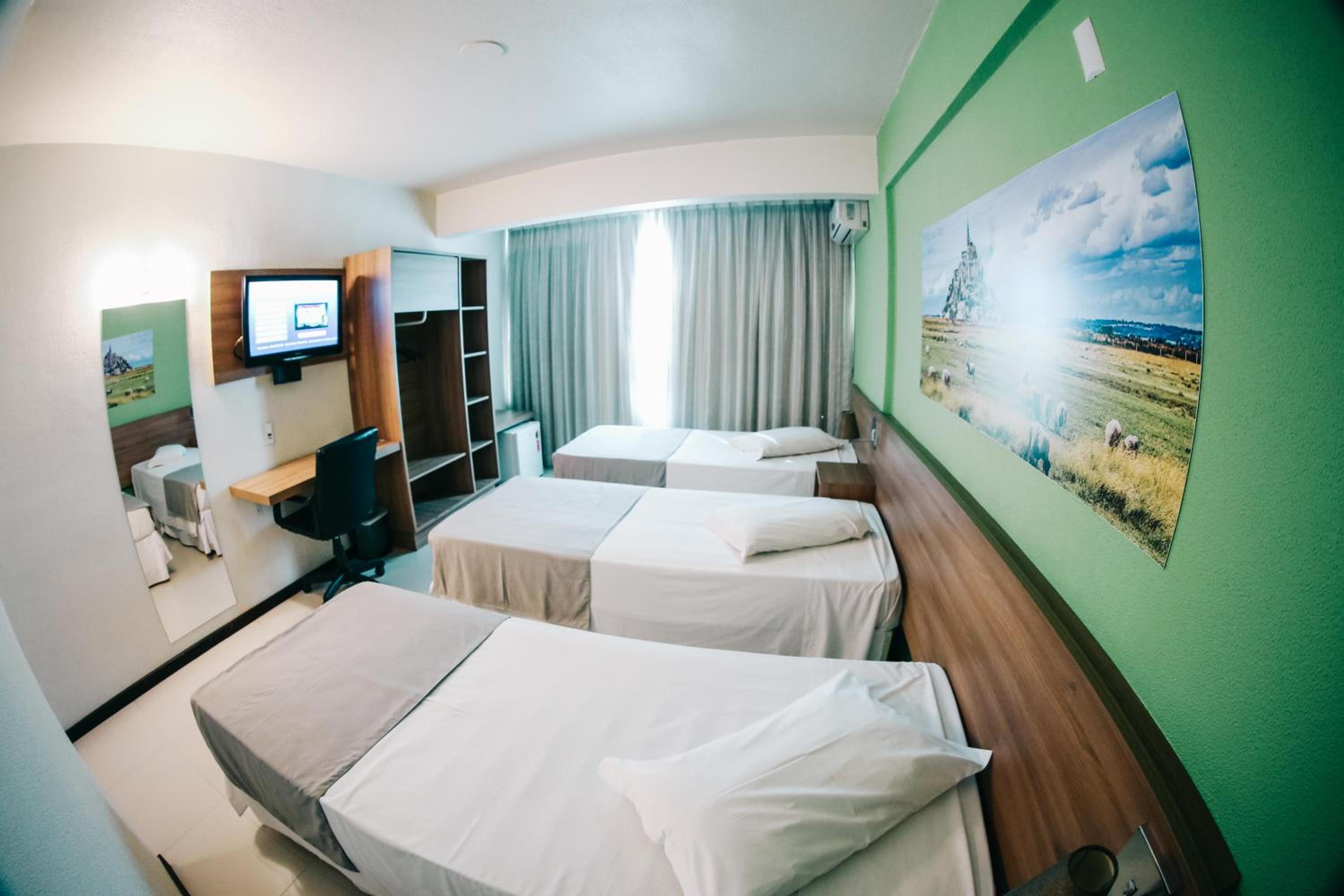 Budget Triple Room photo 3
