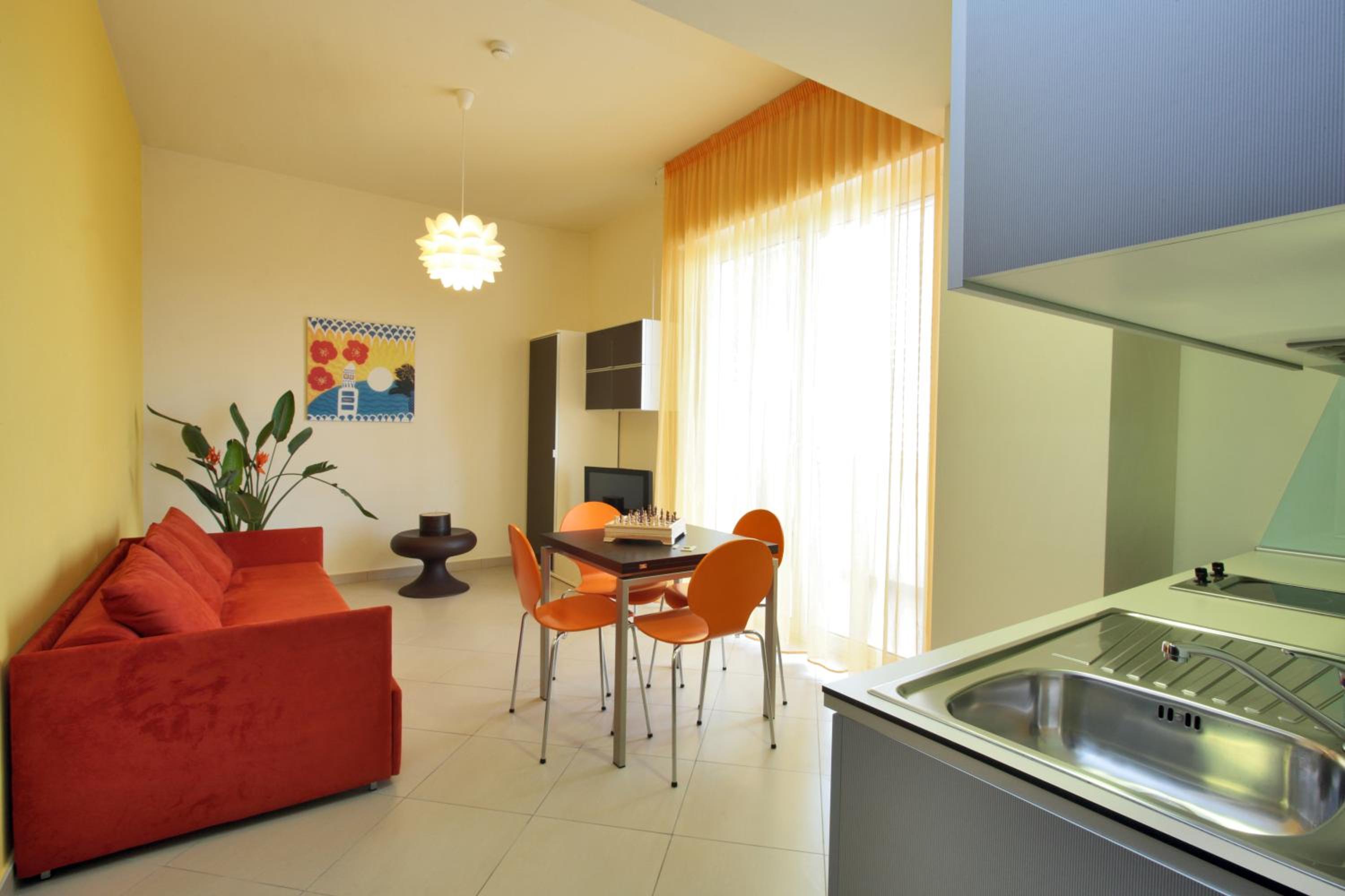 Suite with Beach Access photo 3