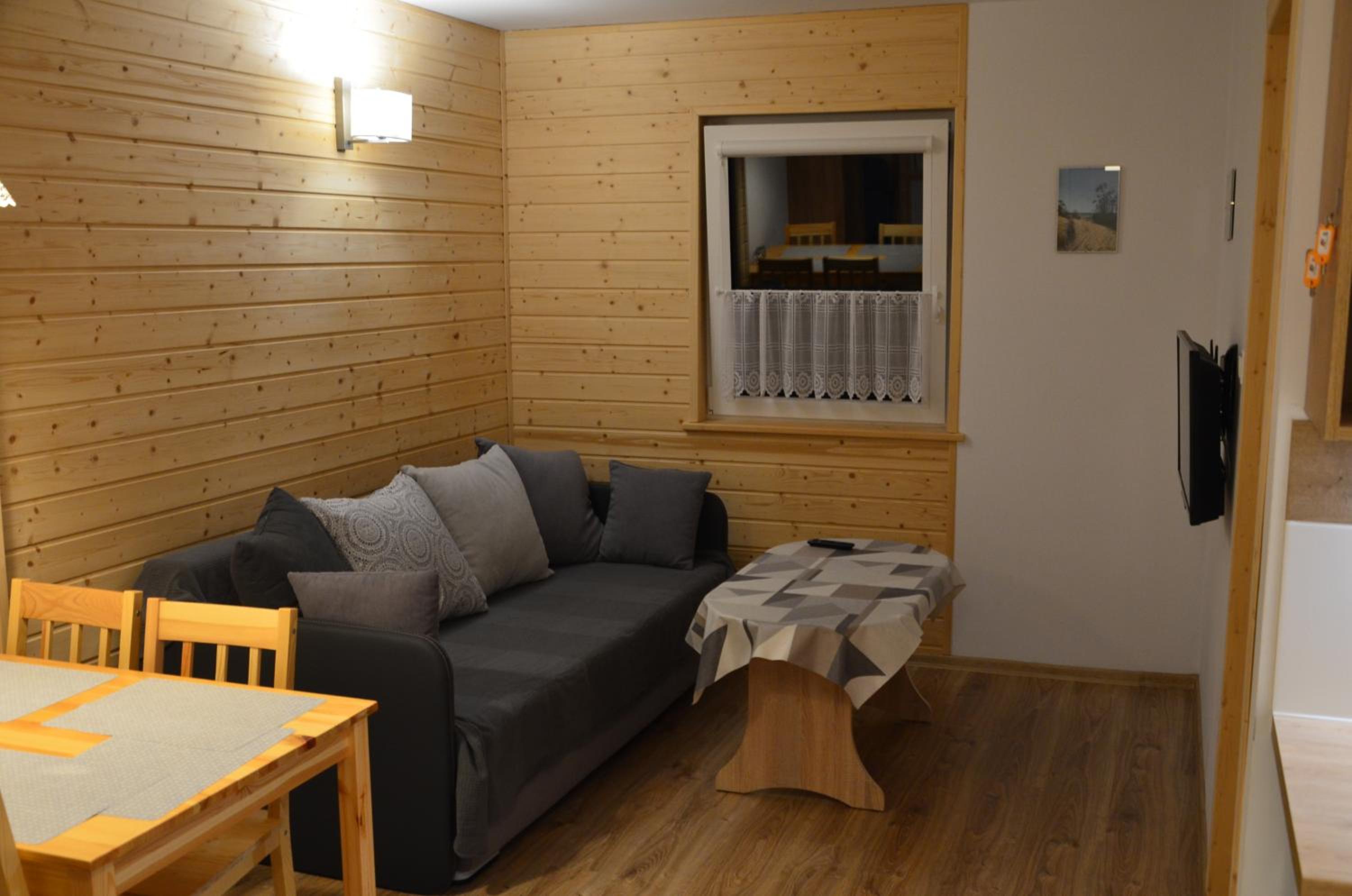 Apartment photo 2