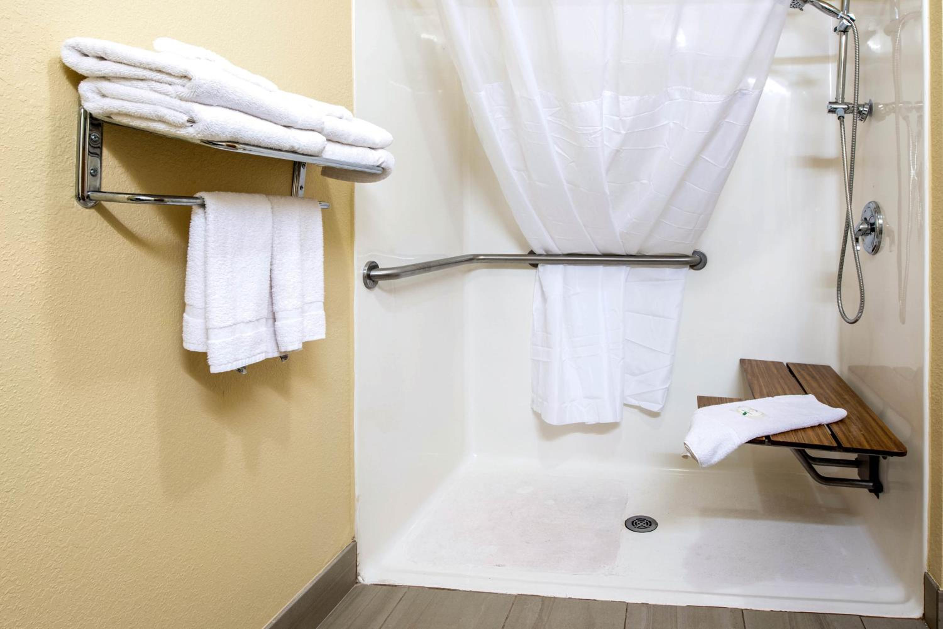 Quality Inn & Suites Brandenburg - Fort Knox, Foto 3