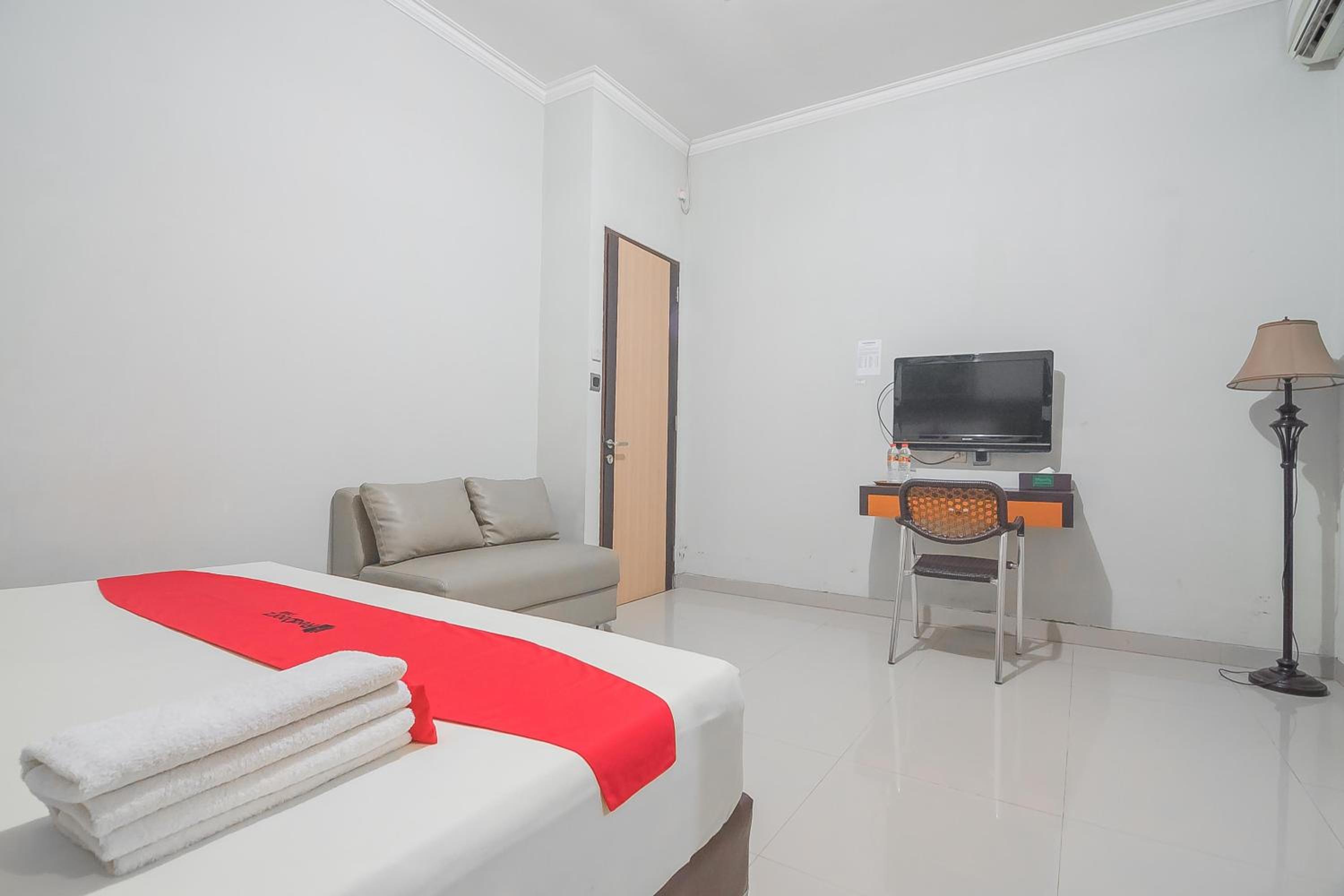 Double Room - Photo 5