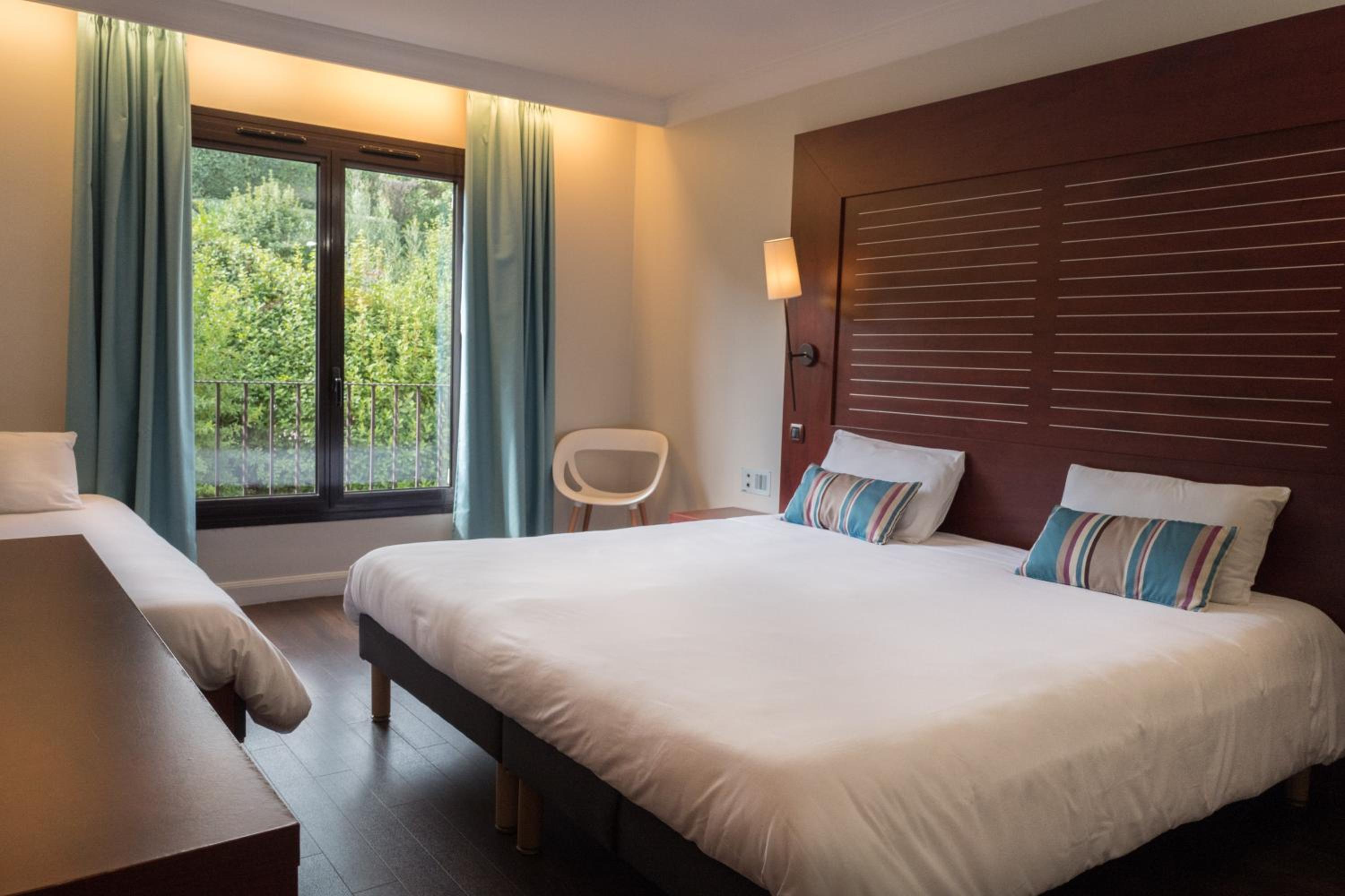 Triple Room on the Hillside photo 1
