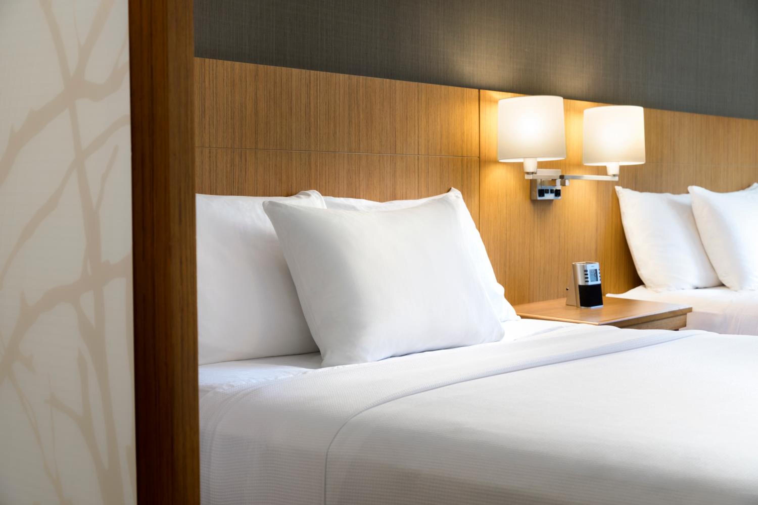 Queen Room with Two Queen Beds and Sofa Bed - High Floor