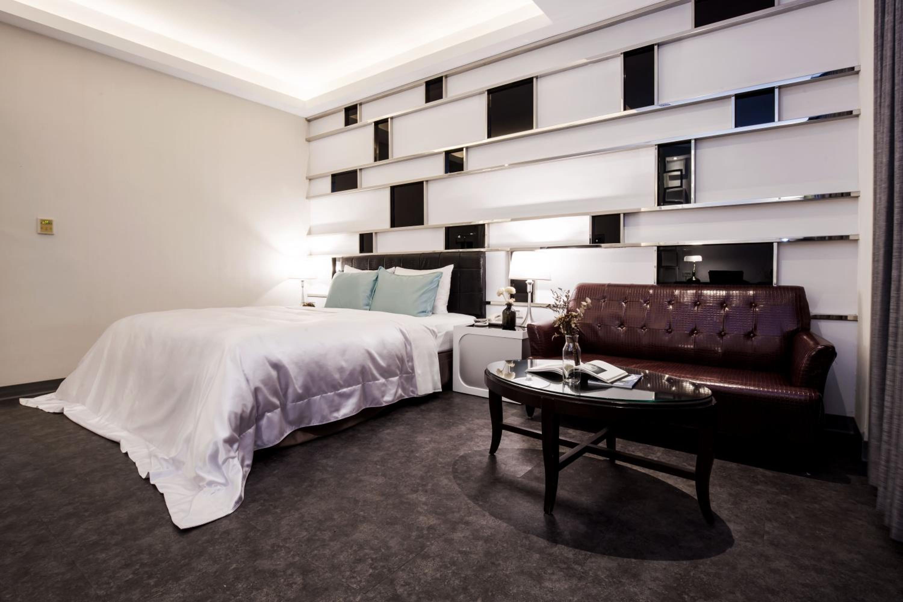 Business Double Room - Photo 5