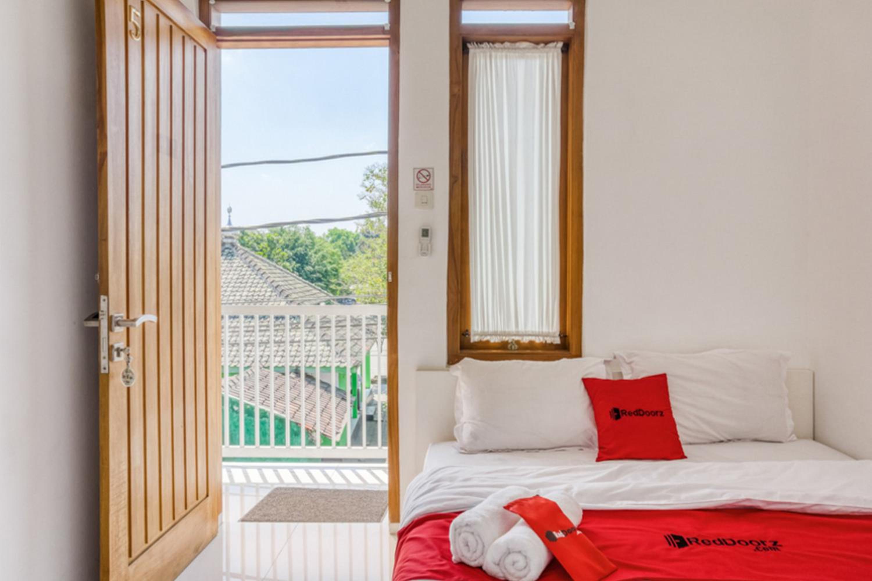 Double Room - Photo 2