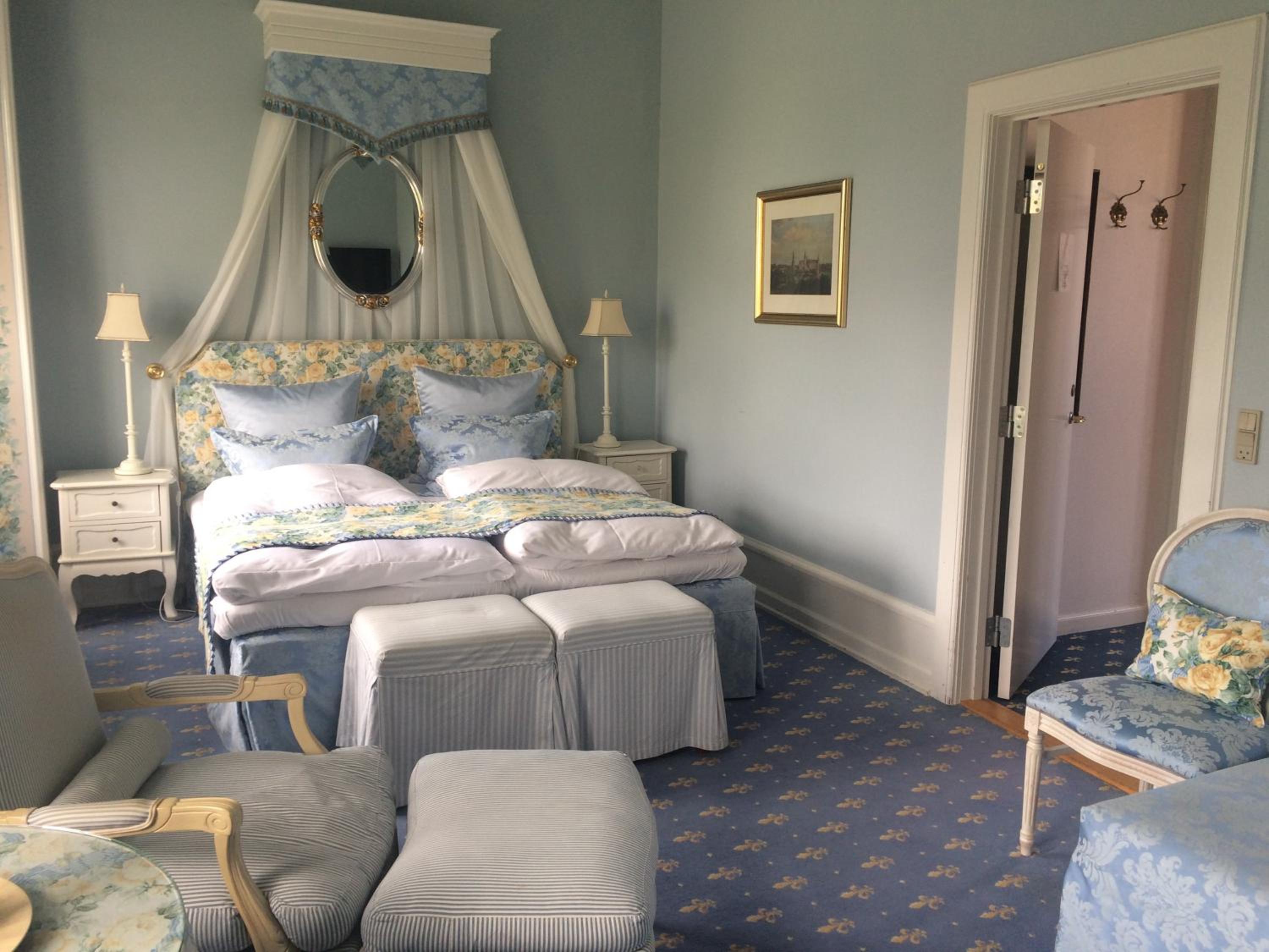 Deluxe Double Room photo 2