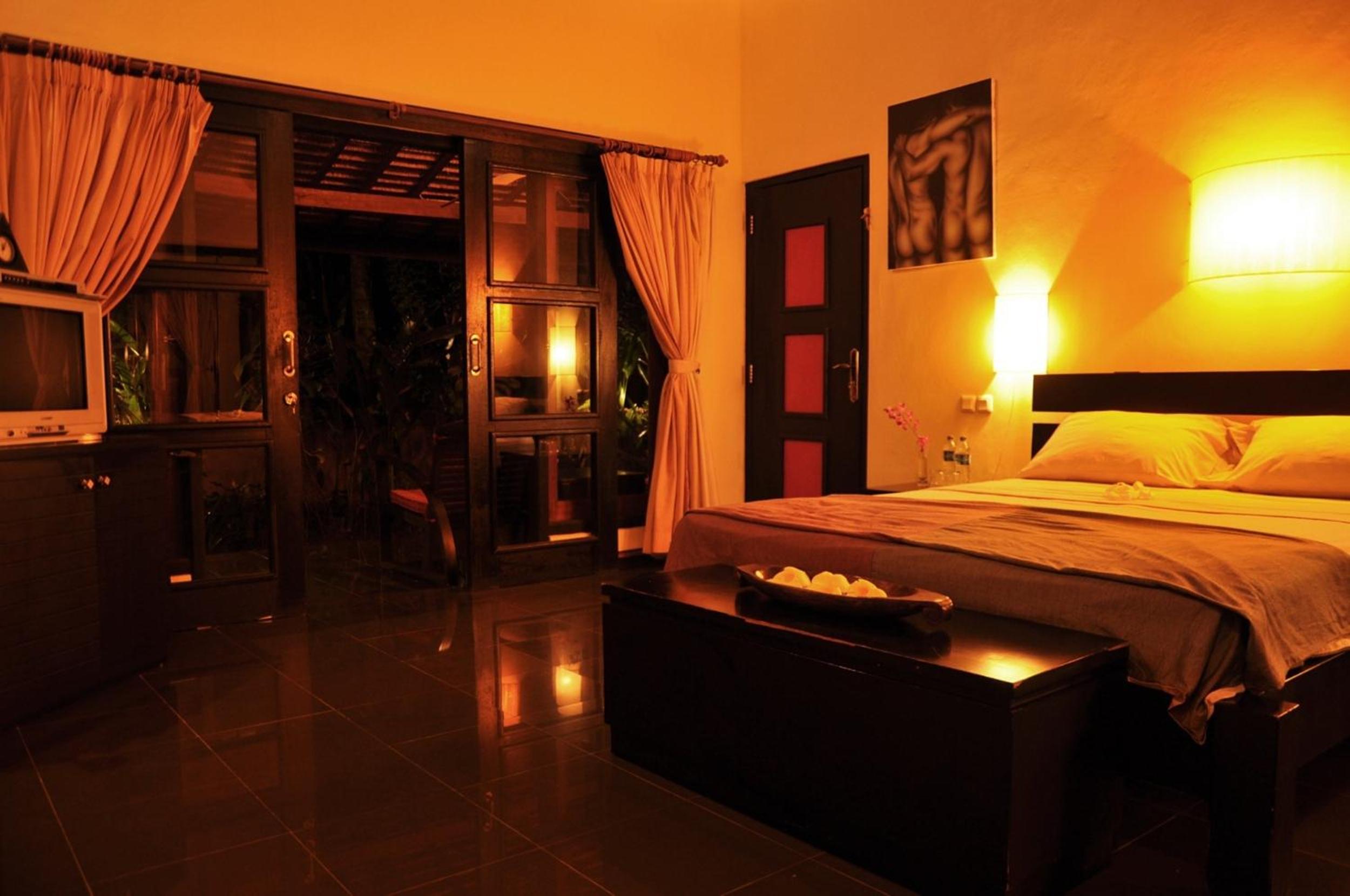 Deluxe Double Room with Balcony photo 1