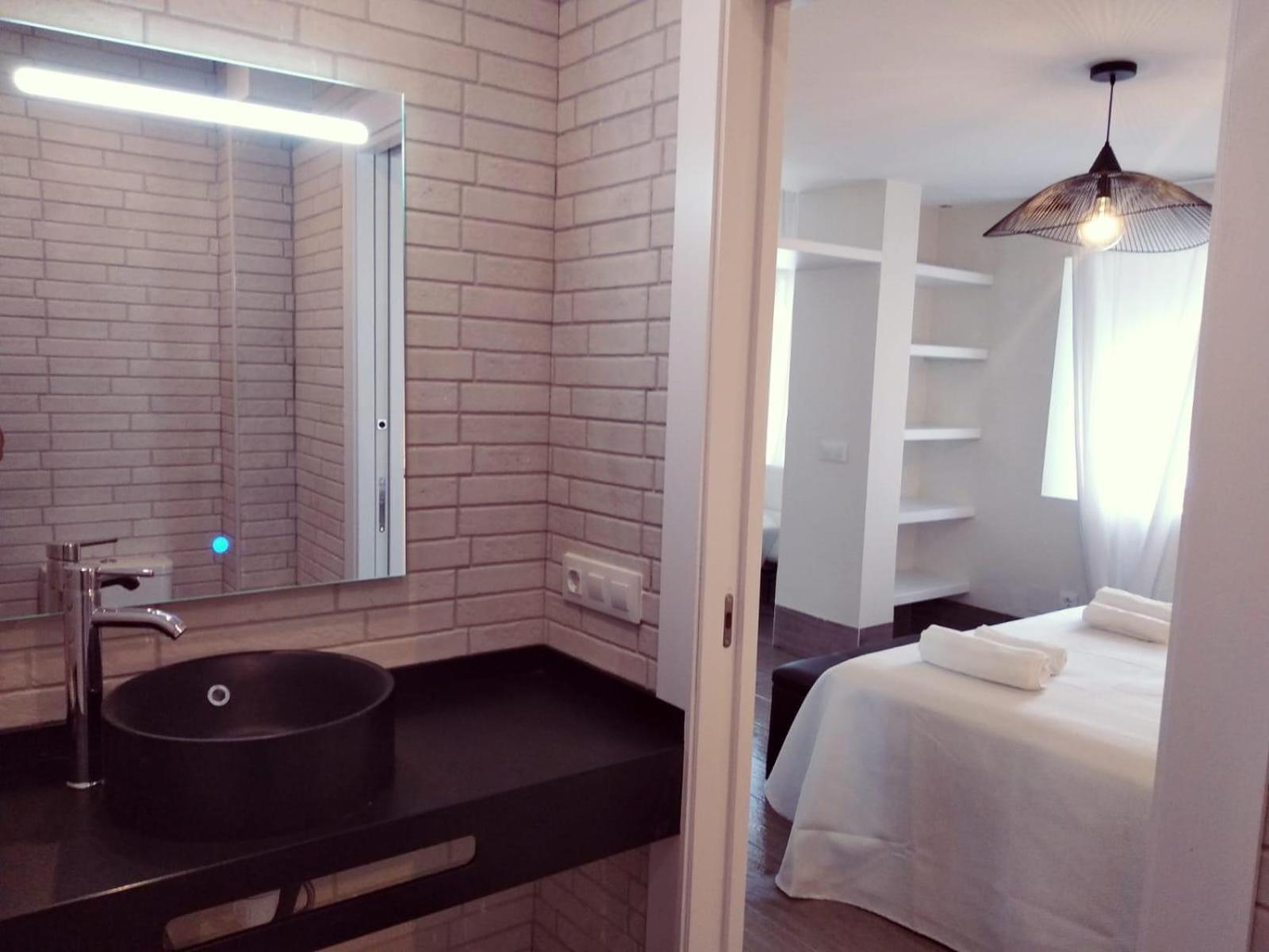 Studio Apartment photo 2