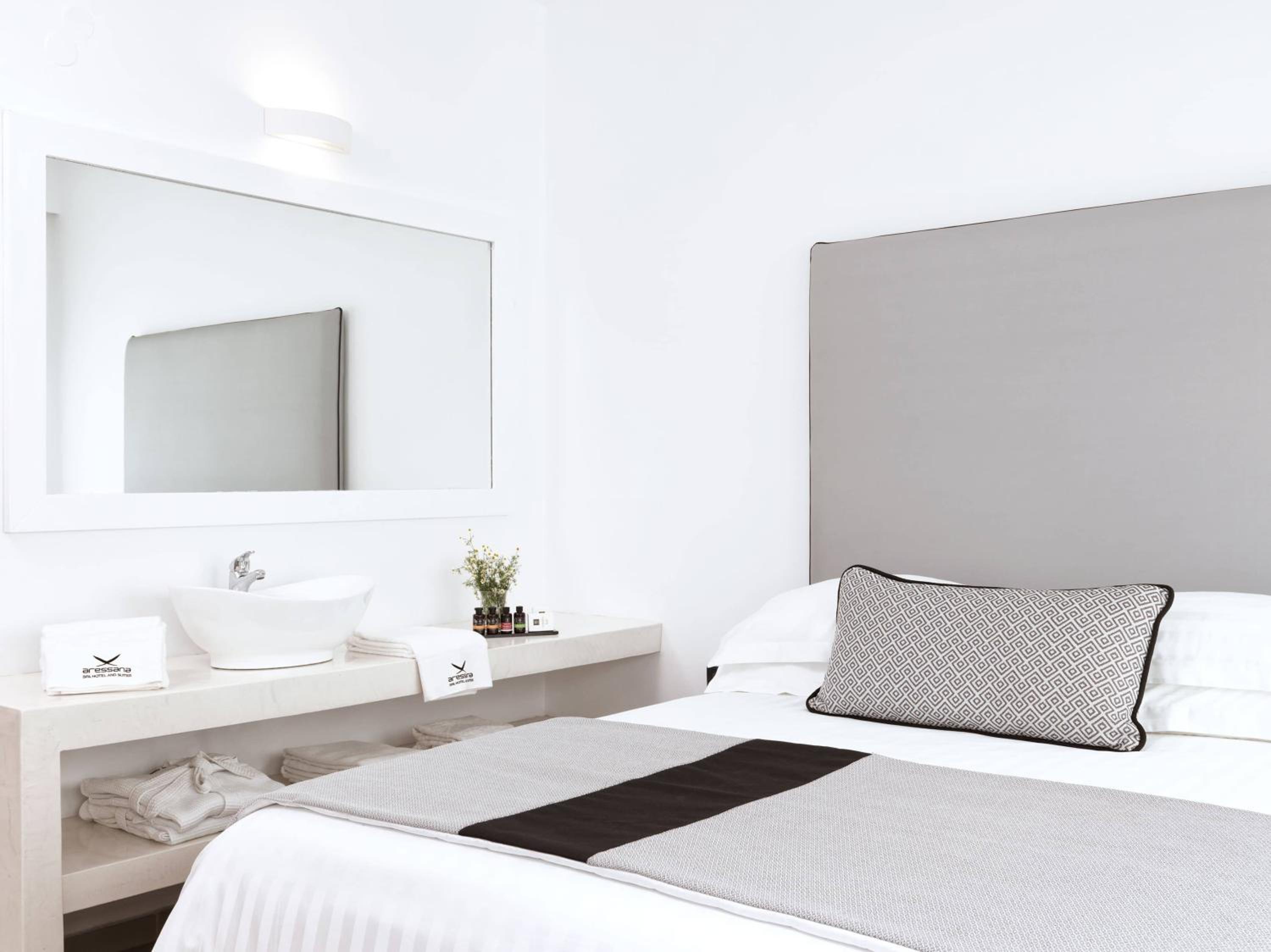 Double Room - Garden Level - Photo 3