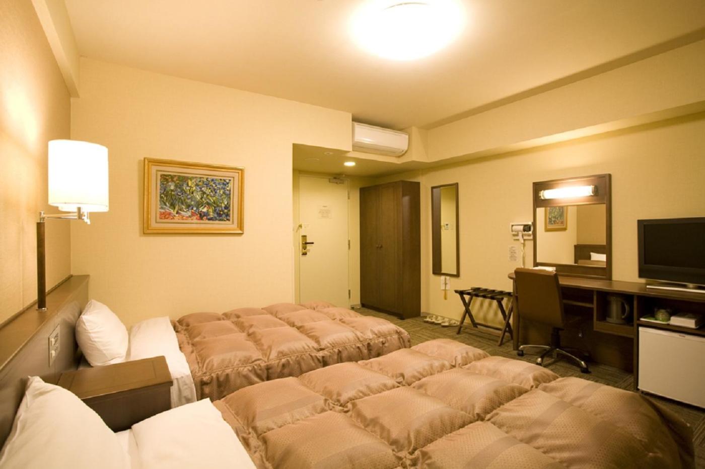 Twin Room - Smoking - Photo 1