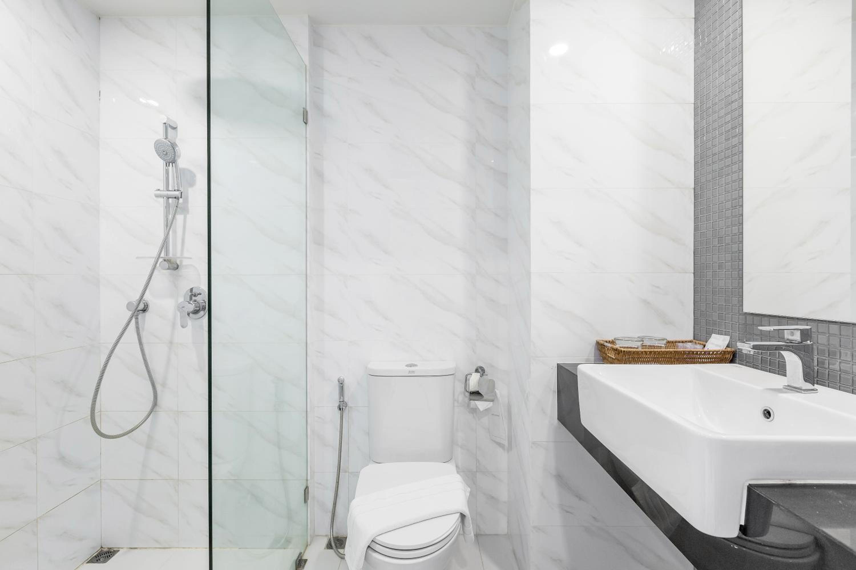 Superior Double or Twin Room - Photo 6
