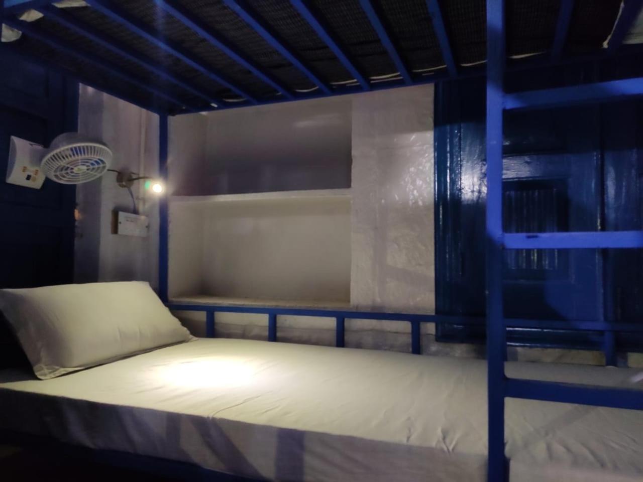 Bed in 4-Bed Mixed Dormitory Room photo 3