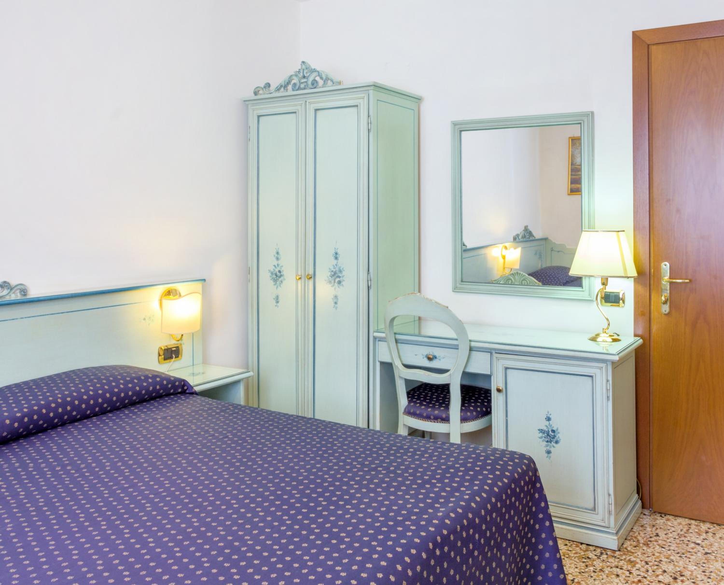 Double Room with Canal View photo 1