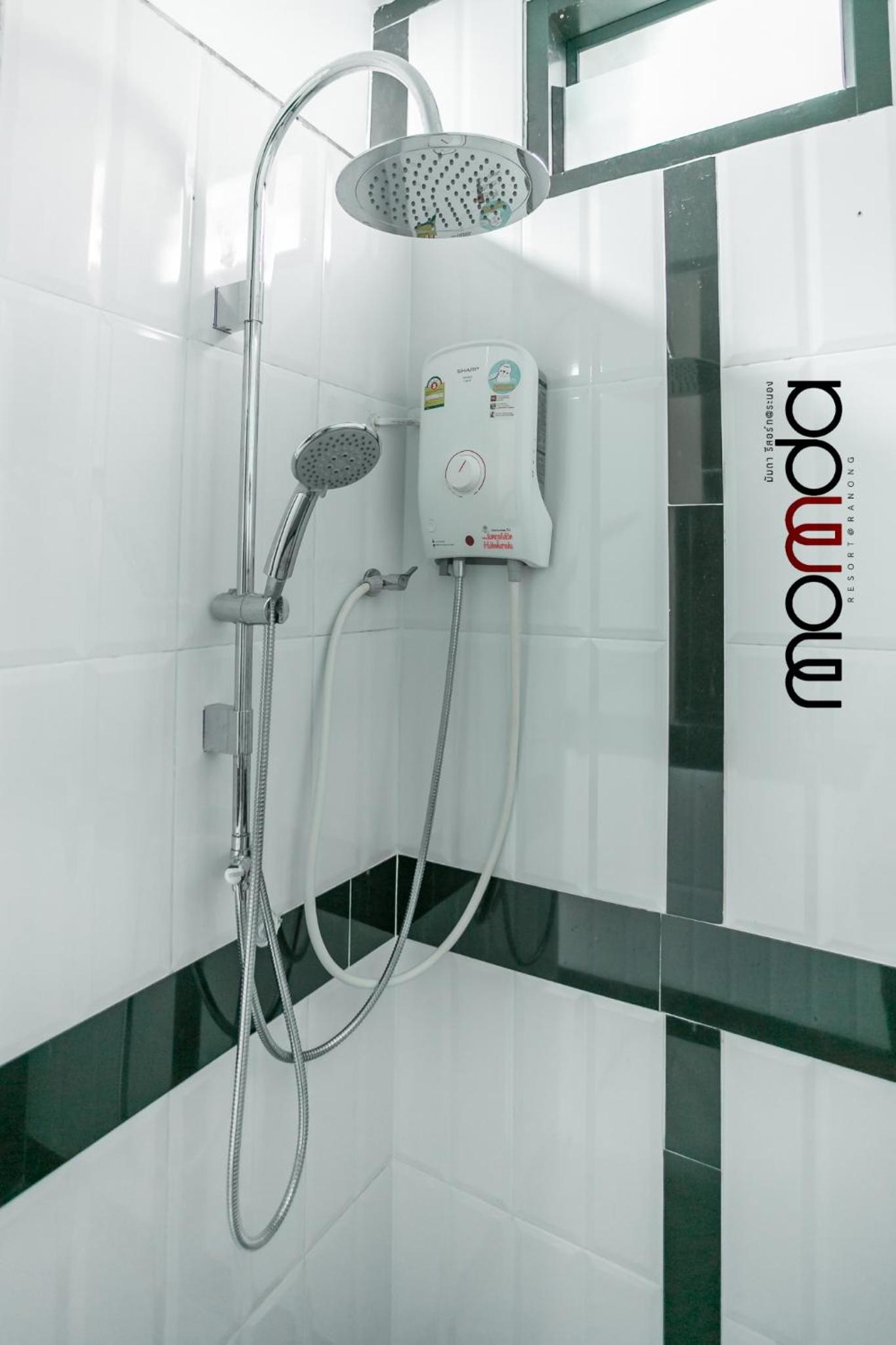 Standard Twin Room - Photo 8