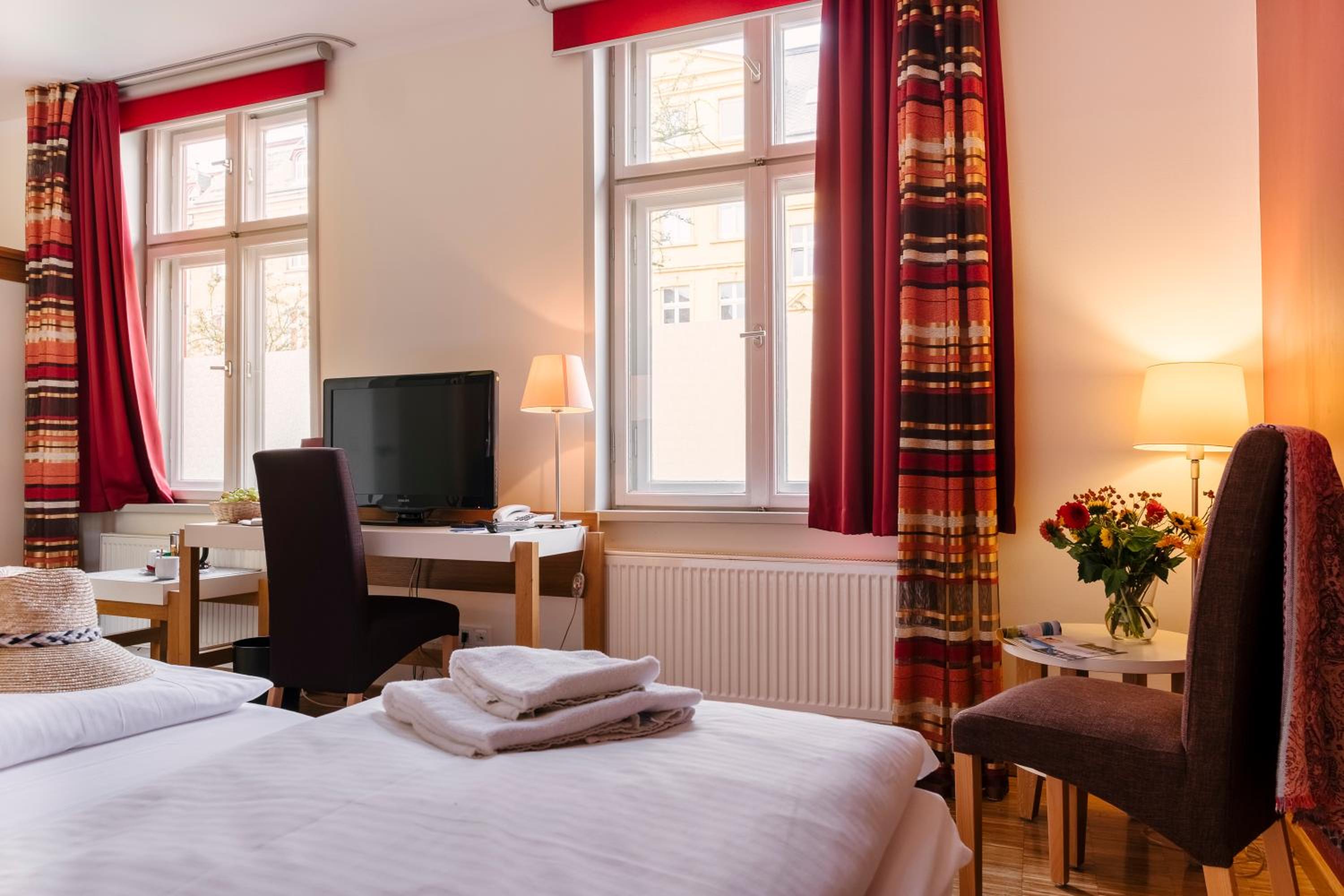 Standard Double Room - Villa Exclusiv