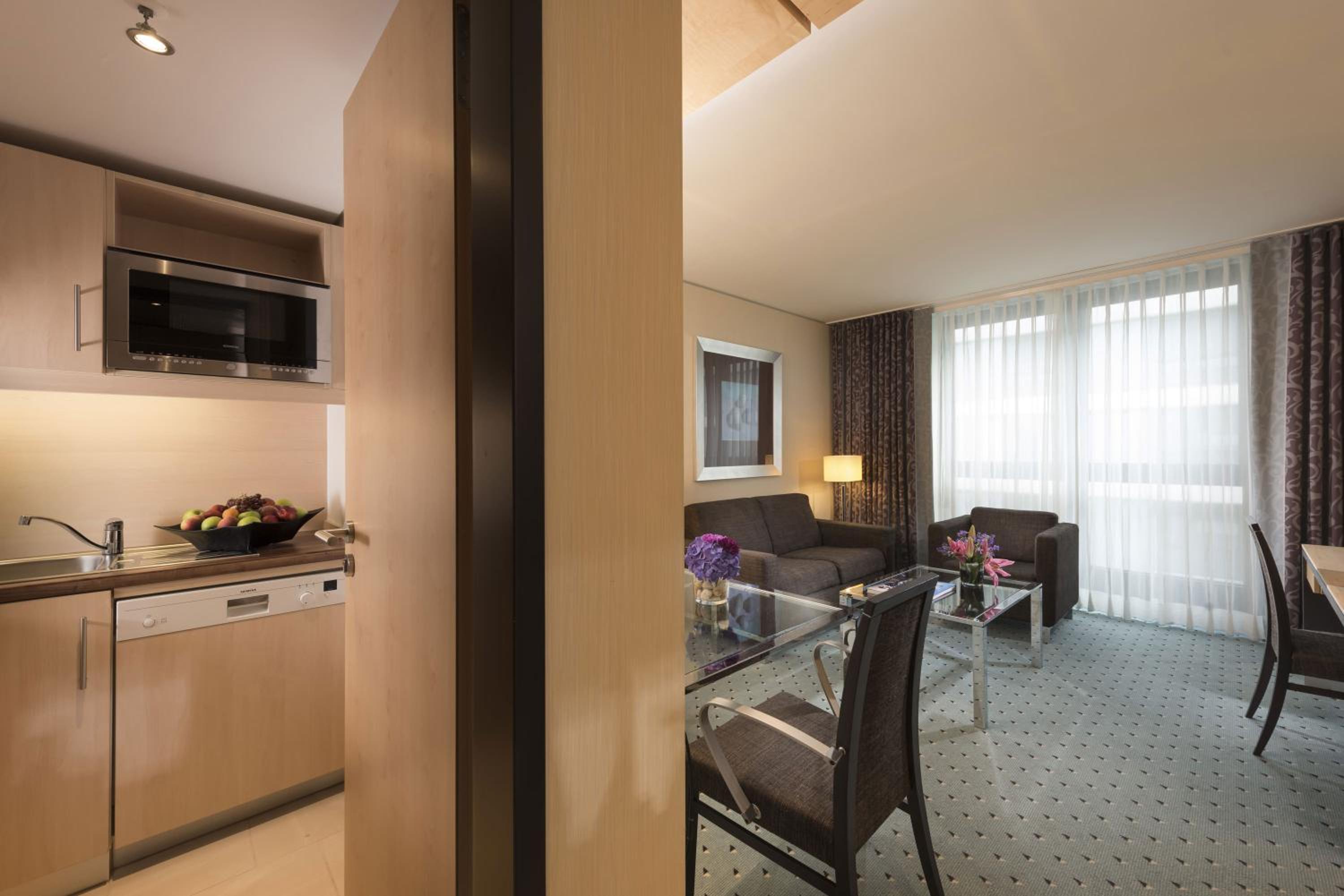 Junior Suite (2 Adults) - Photo 5
