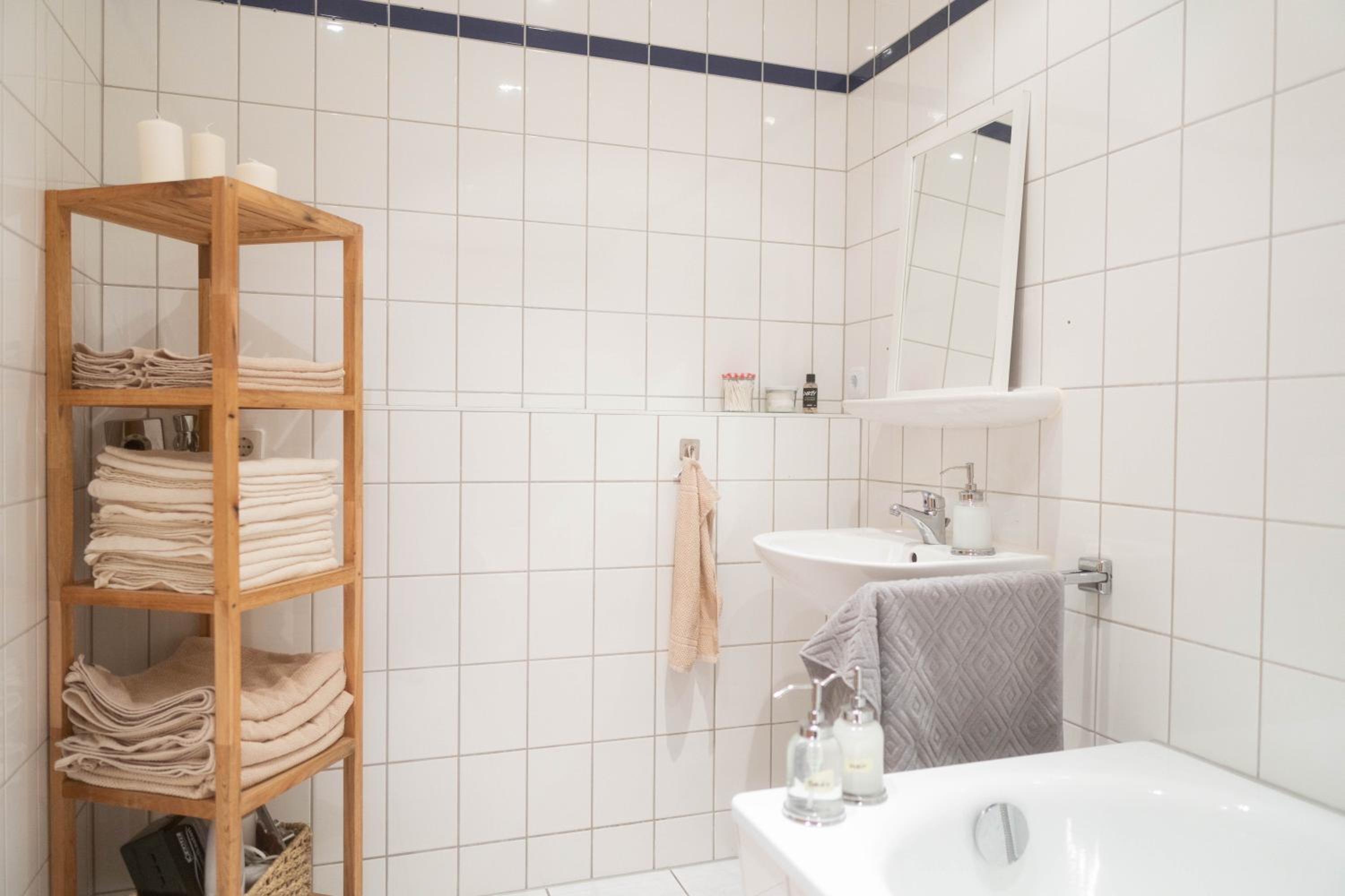Two-Bedroom Apartment - Photo 10