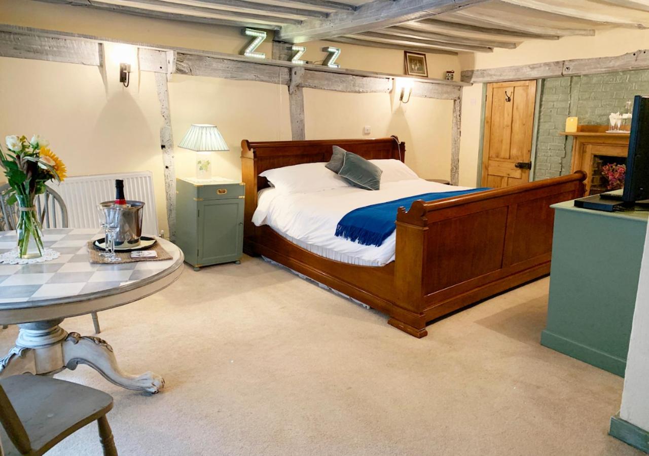 Superior King Room - Photo 1