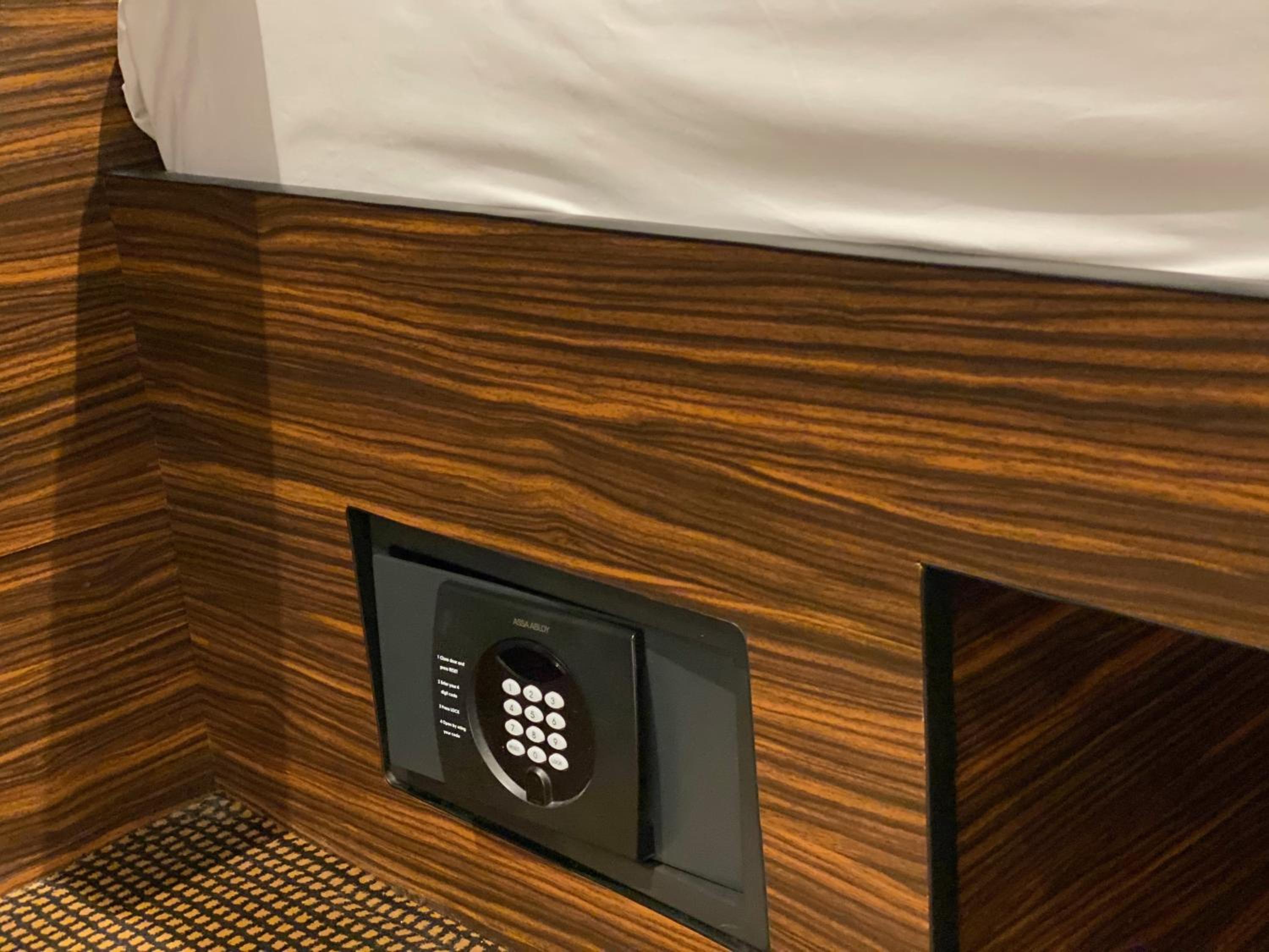 Single Room photo 1