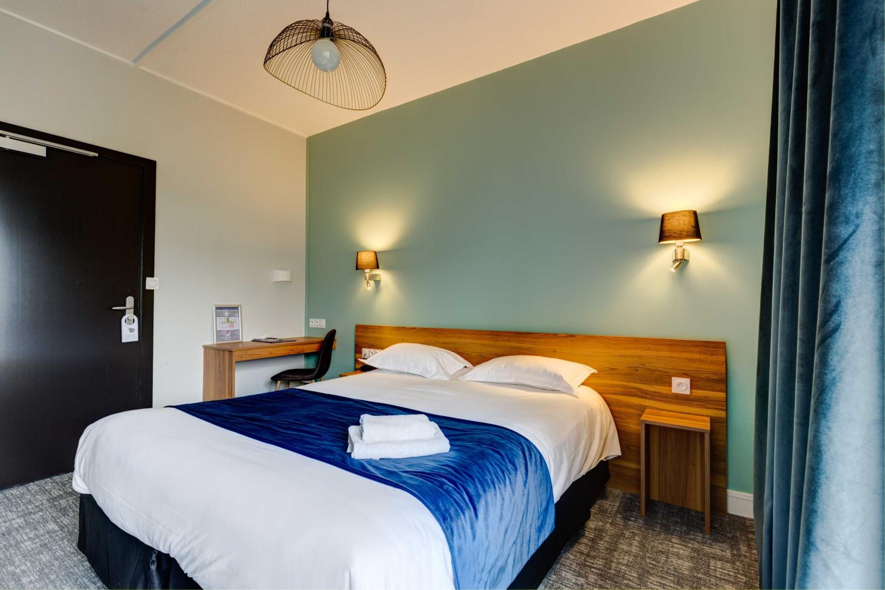 Superior Double Room - Photo 12