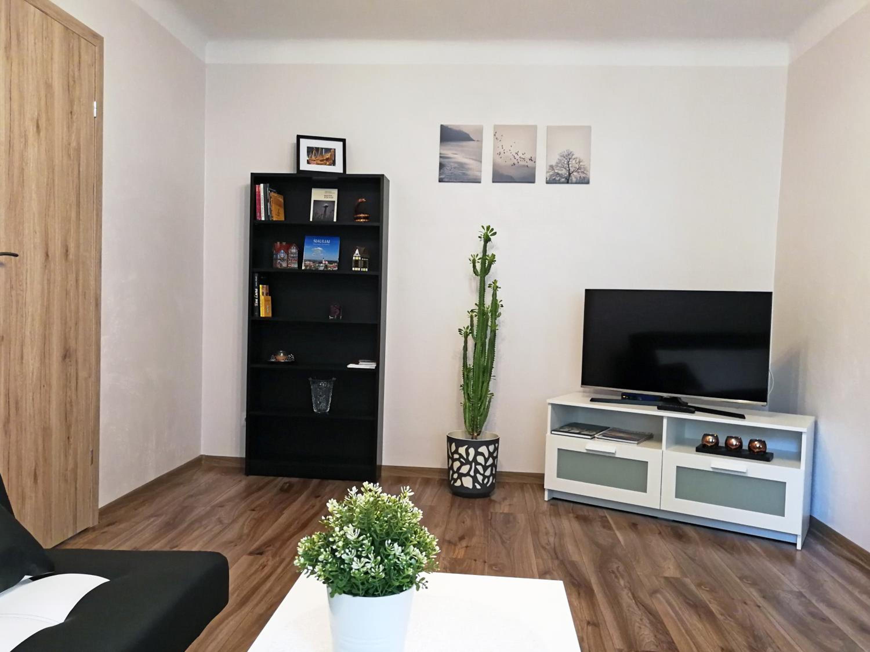 Apartment - Ground Floor - Photo 11