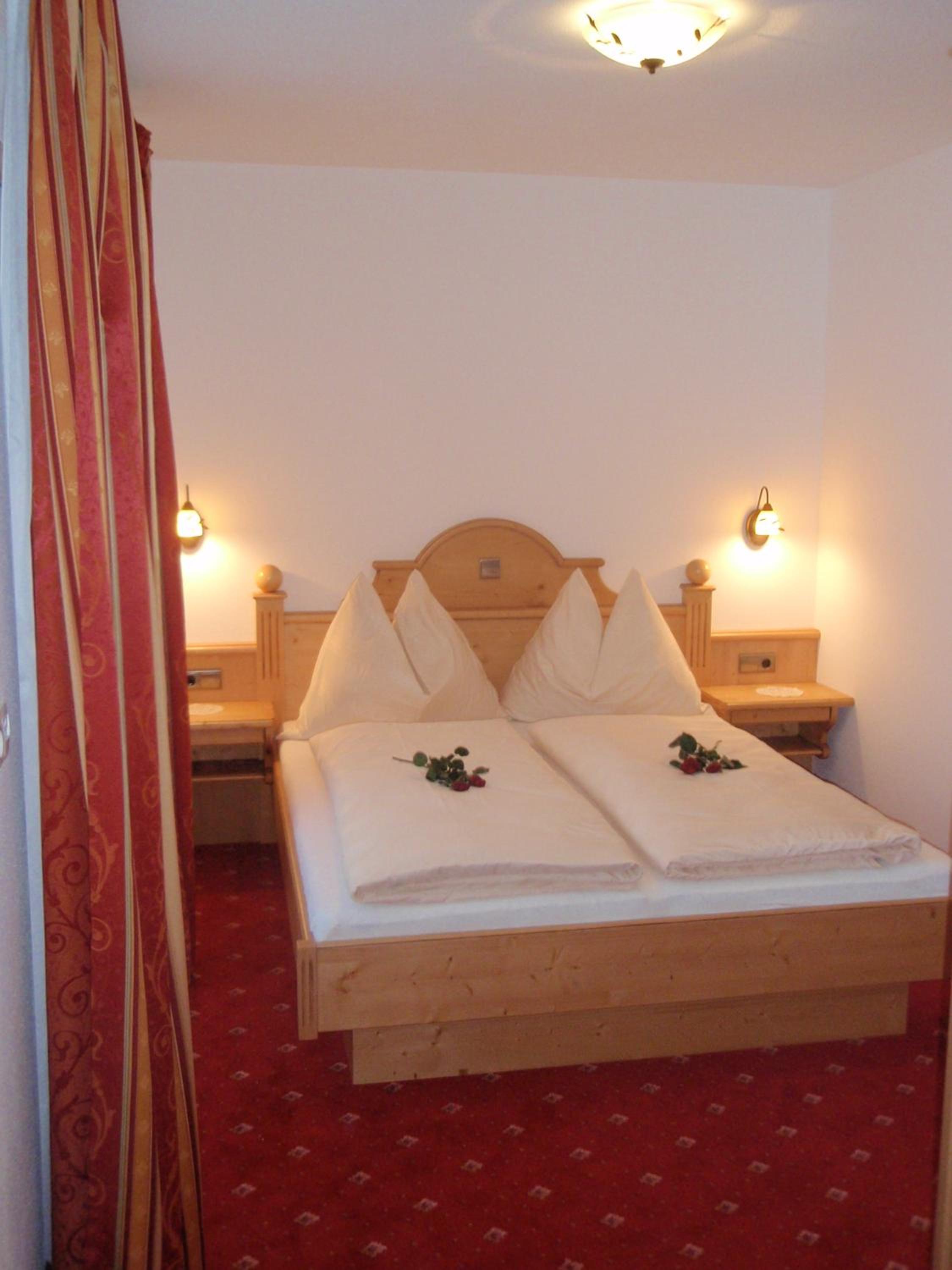 Two-Bedroom Apartment with Balcony photo 1
