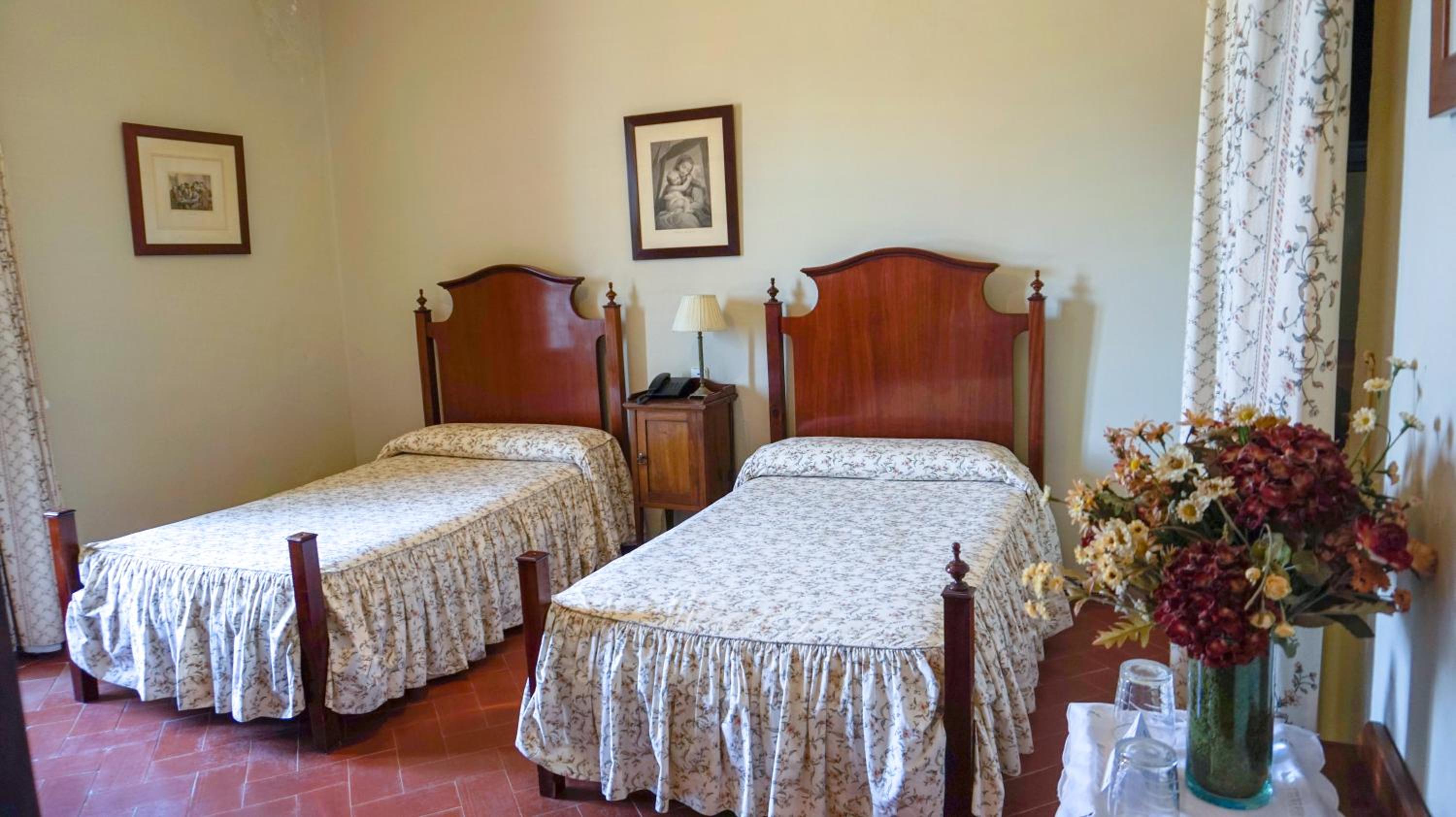 Superior Double or Twin Room photo 3