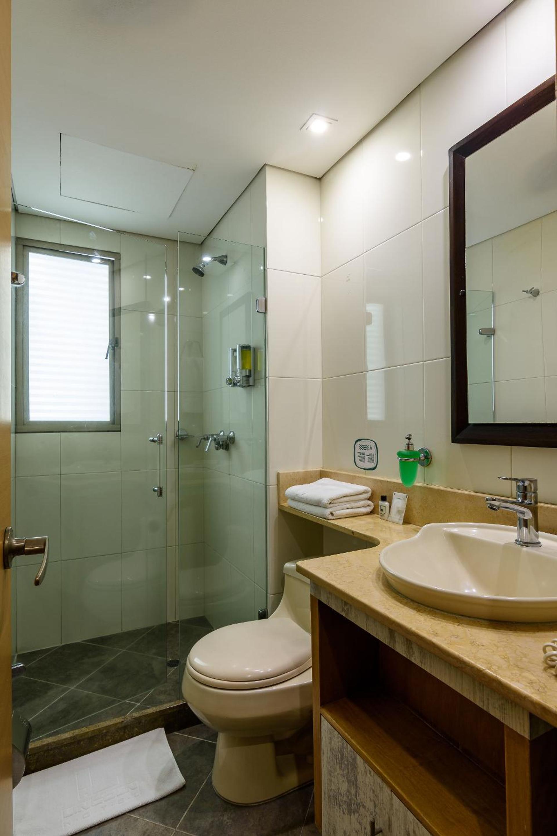 Double Room - Photo 6