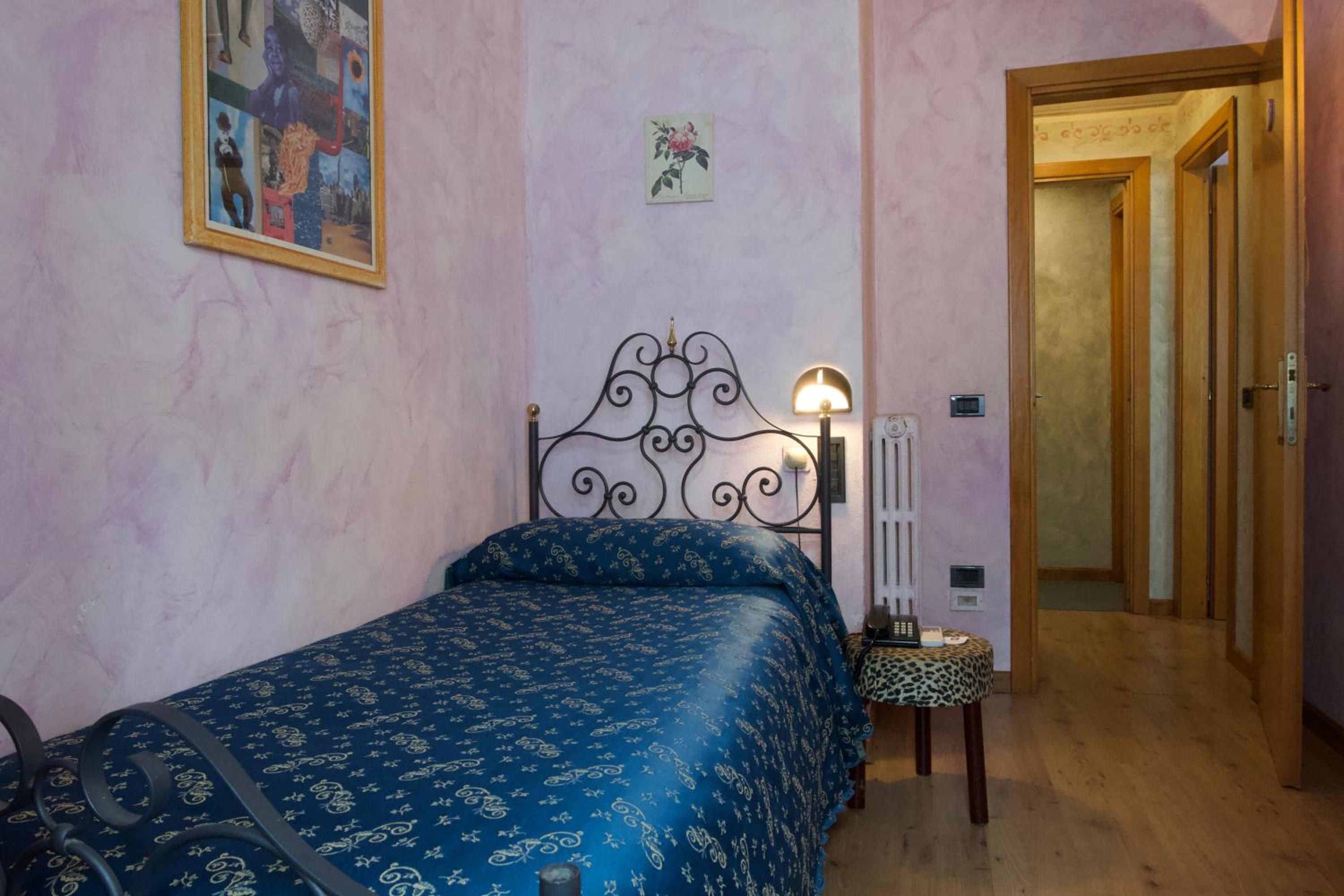 Comfort Triple Room - Photo 7