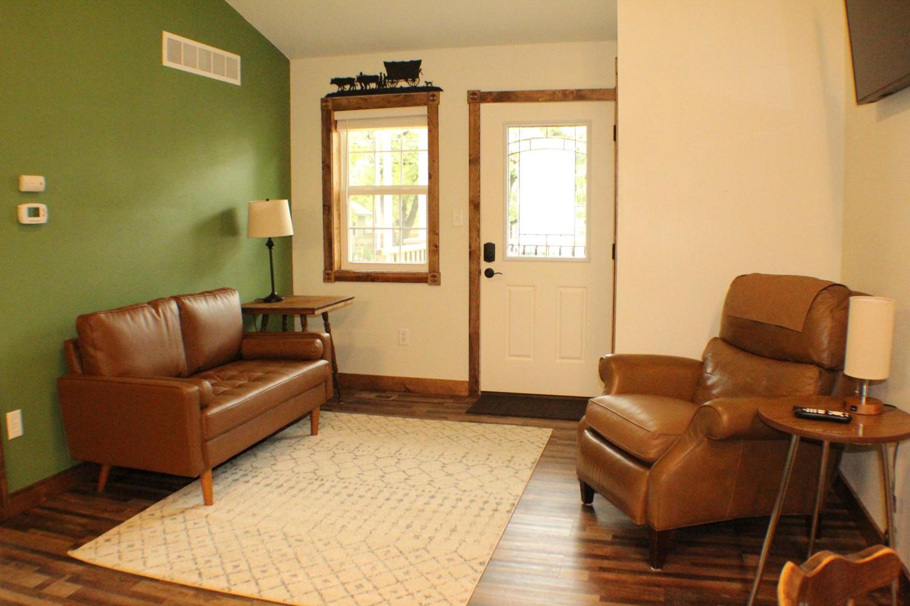 Apartment with Balcony photo 1
