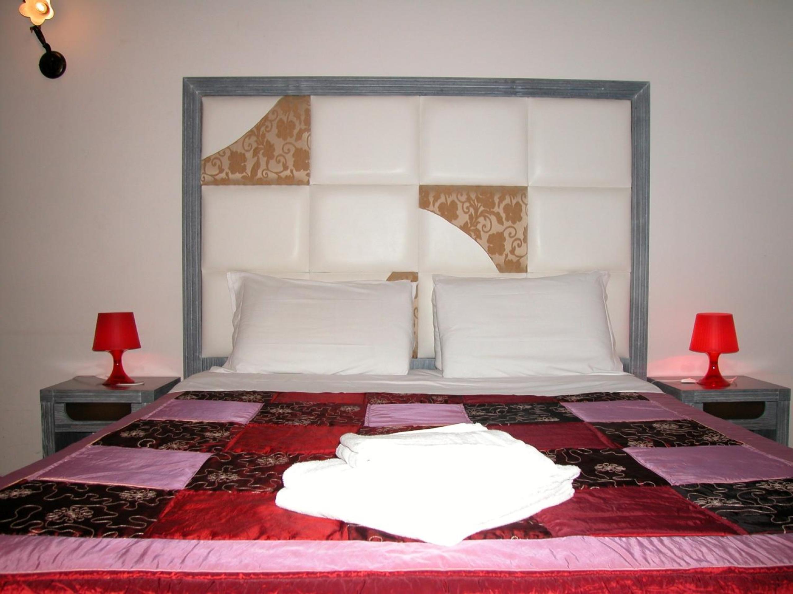 Economy Triple Room with Shared Bathroom