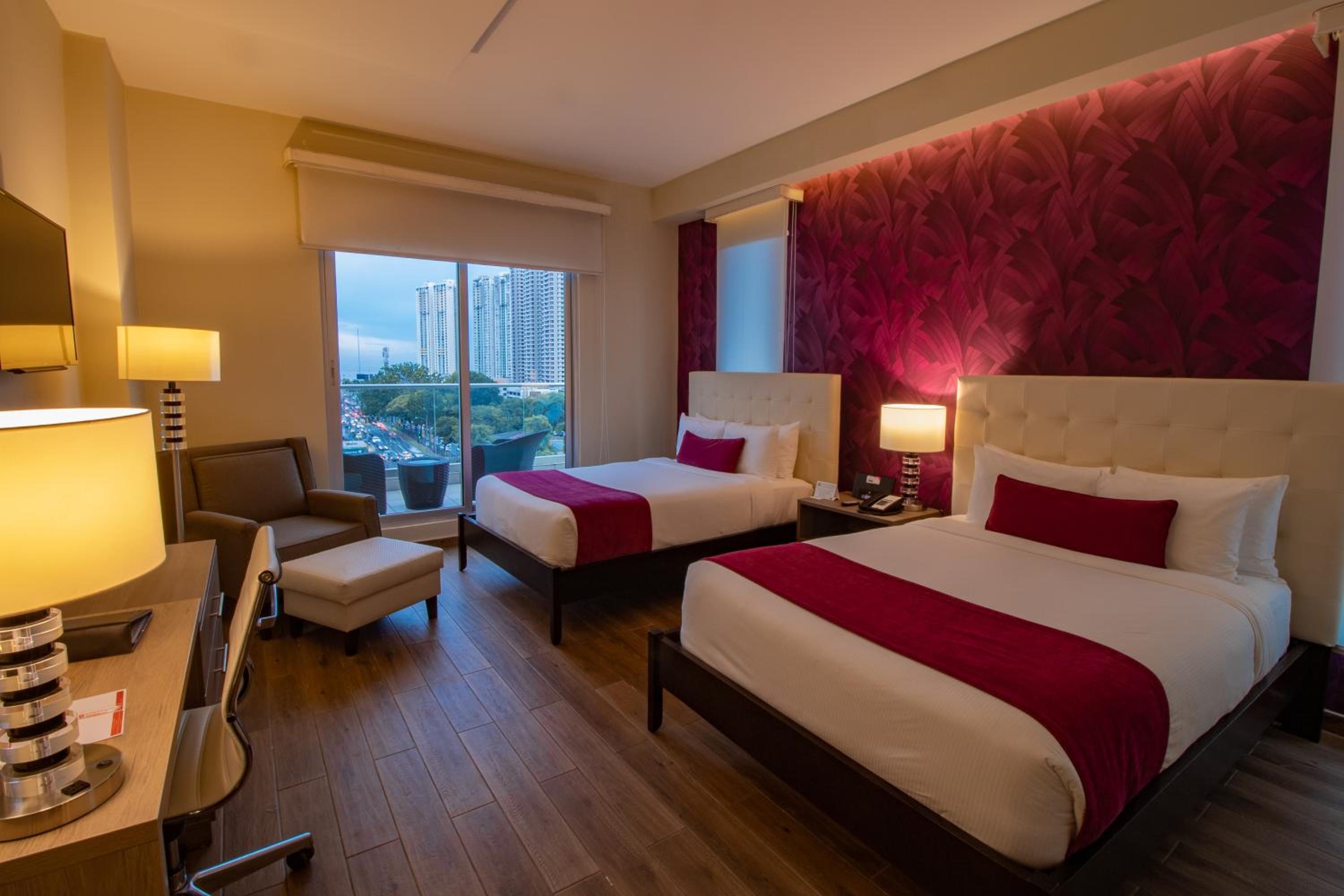 Double Room With Two Double Beds - Non-Smoking
