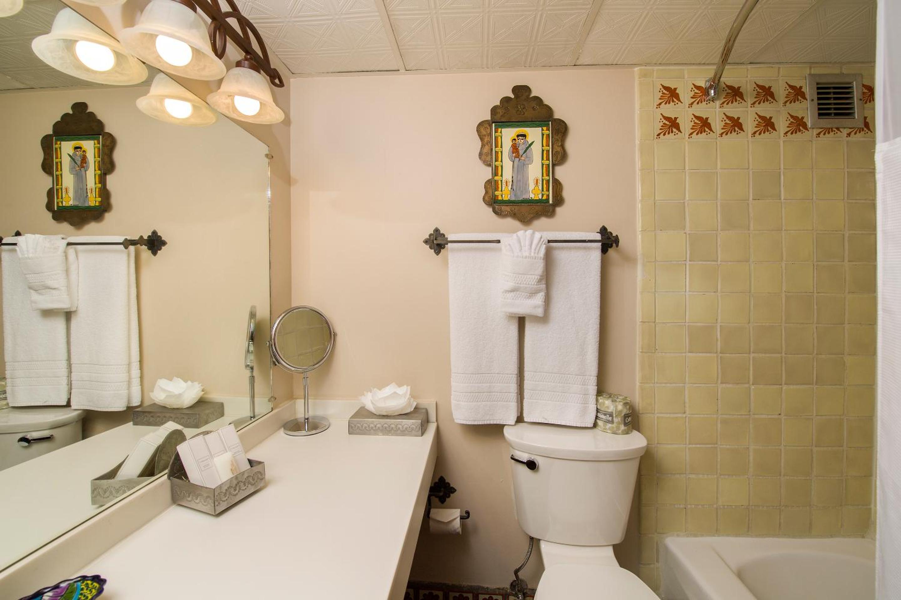 Superior King Room photo 2