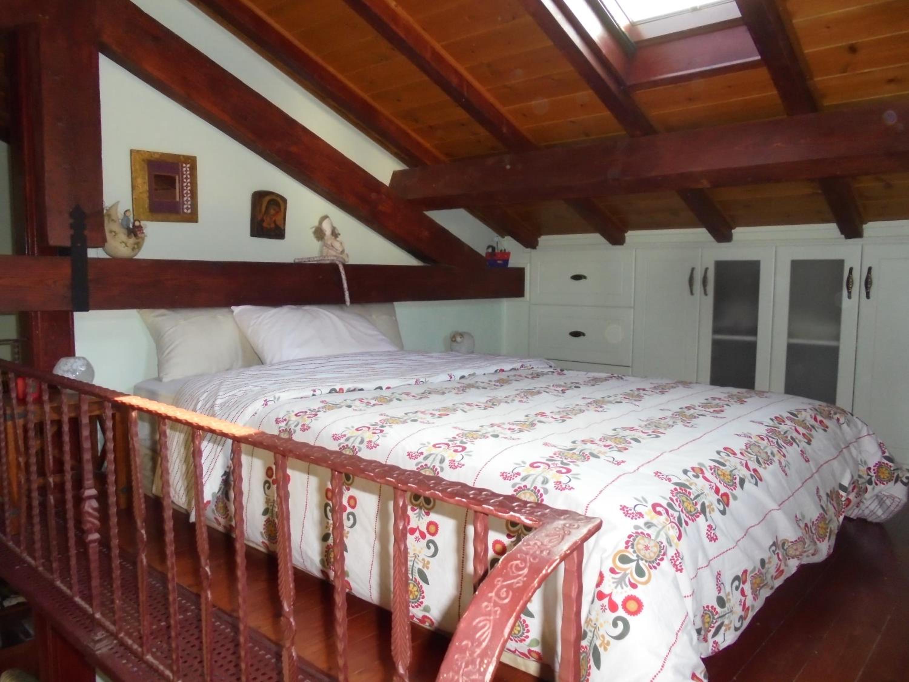 One-Bedroom House photo 1
