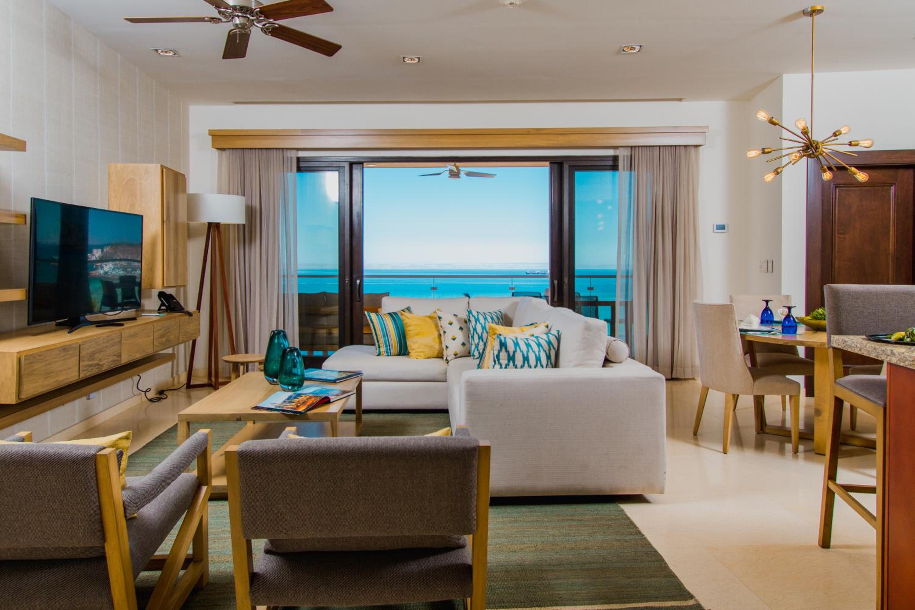 2 Bedroom Ocean View Suite KQQ photo 3
