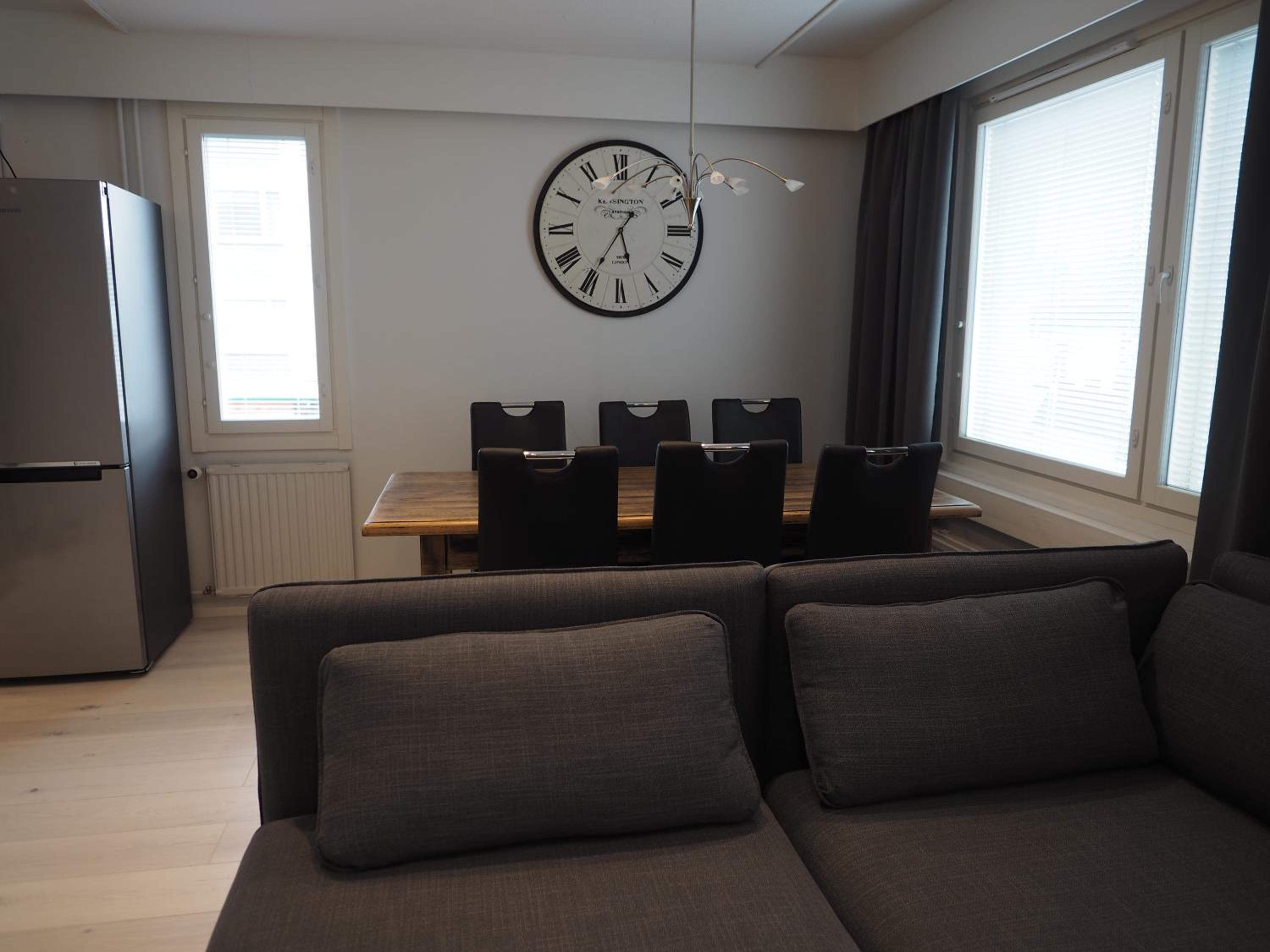 Two-Bedroom Apartment - Photo 27