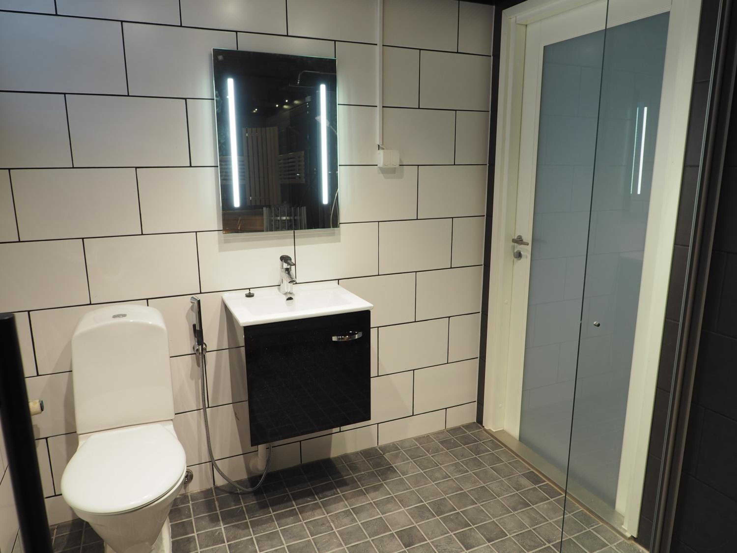Two-Bedroom Apartment - Photo 6